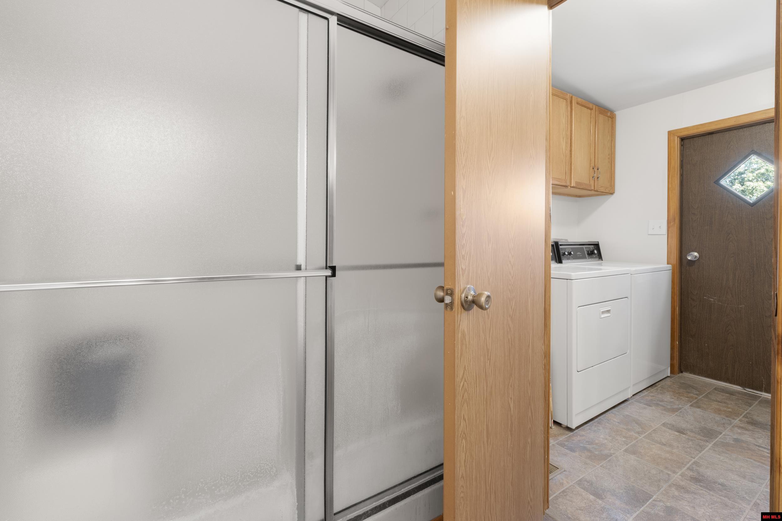 2979 ROCKY RIDGE ROAD Mountain Home, AR 72653