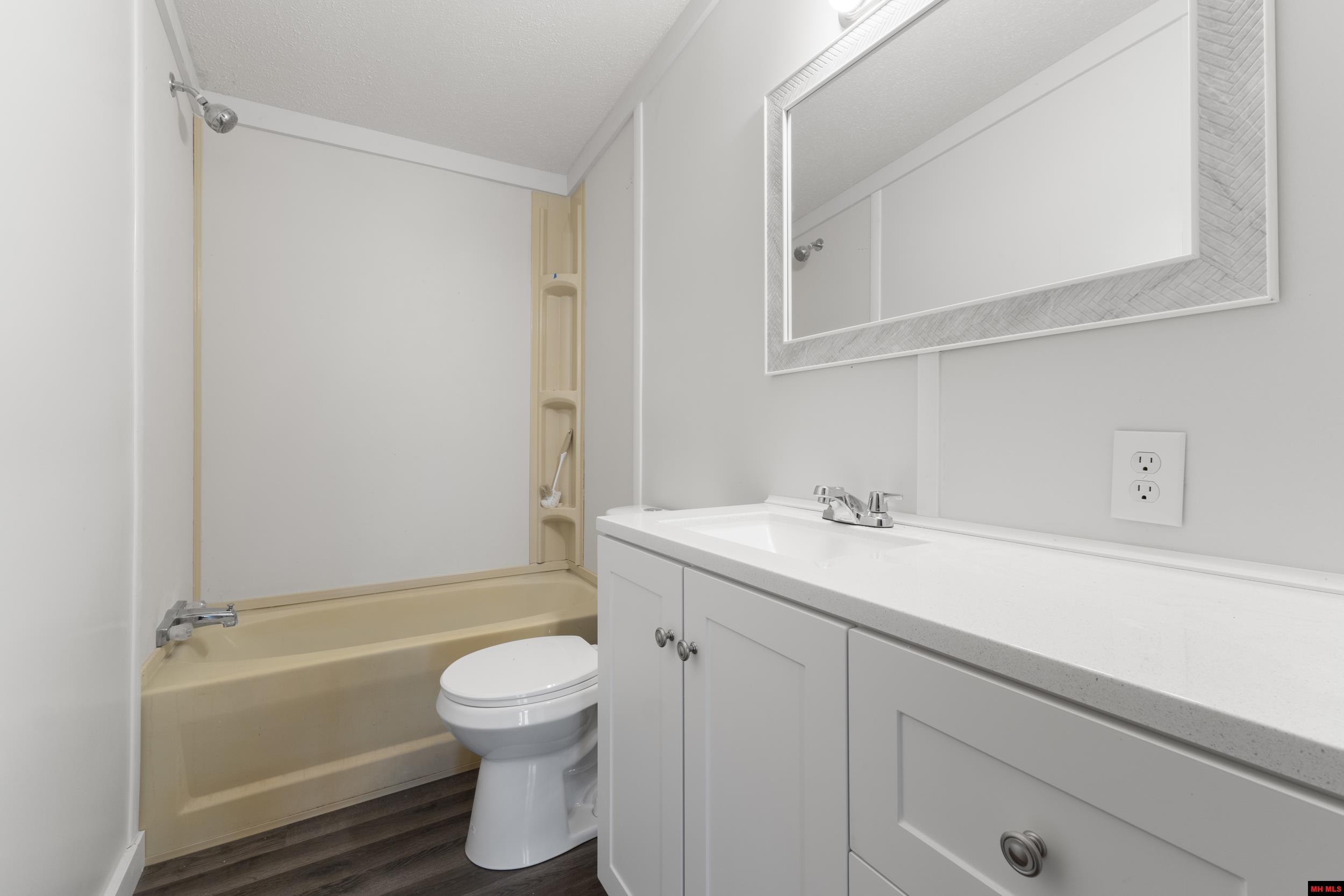 2979 ROCKY RIDGE ROAD Mountain Home, AR 72653