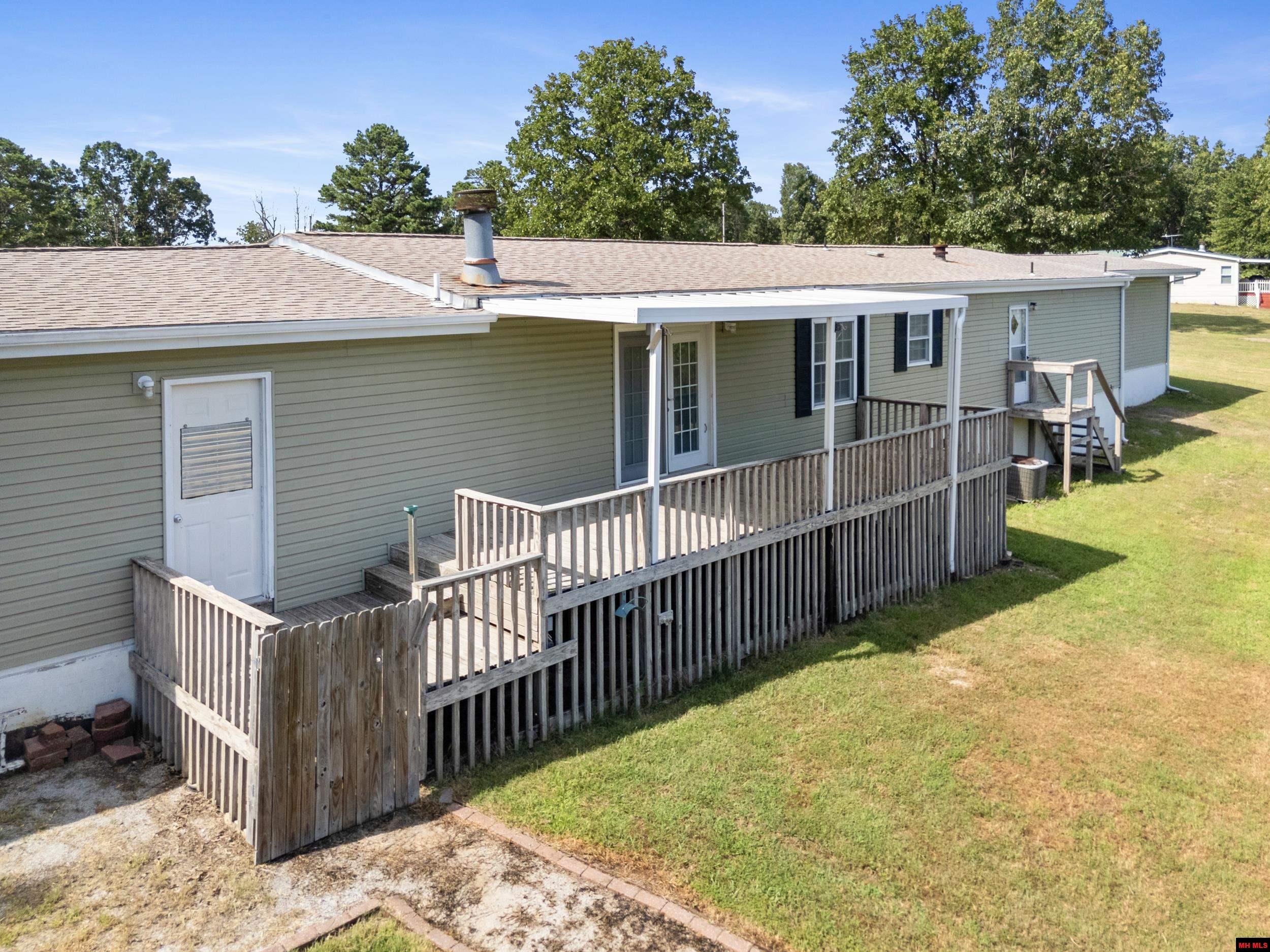 2979 ROCKY RIDGE ROAD Mountain Home, AR 72653