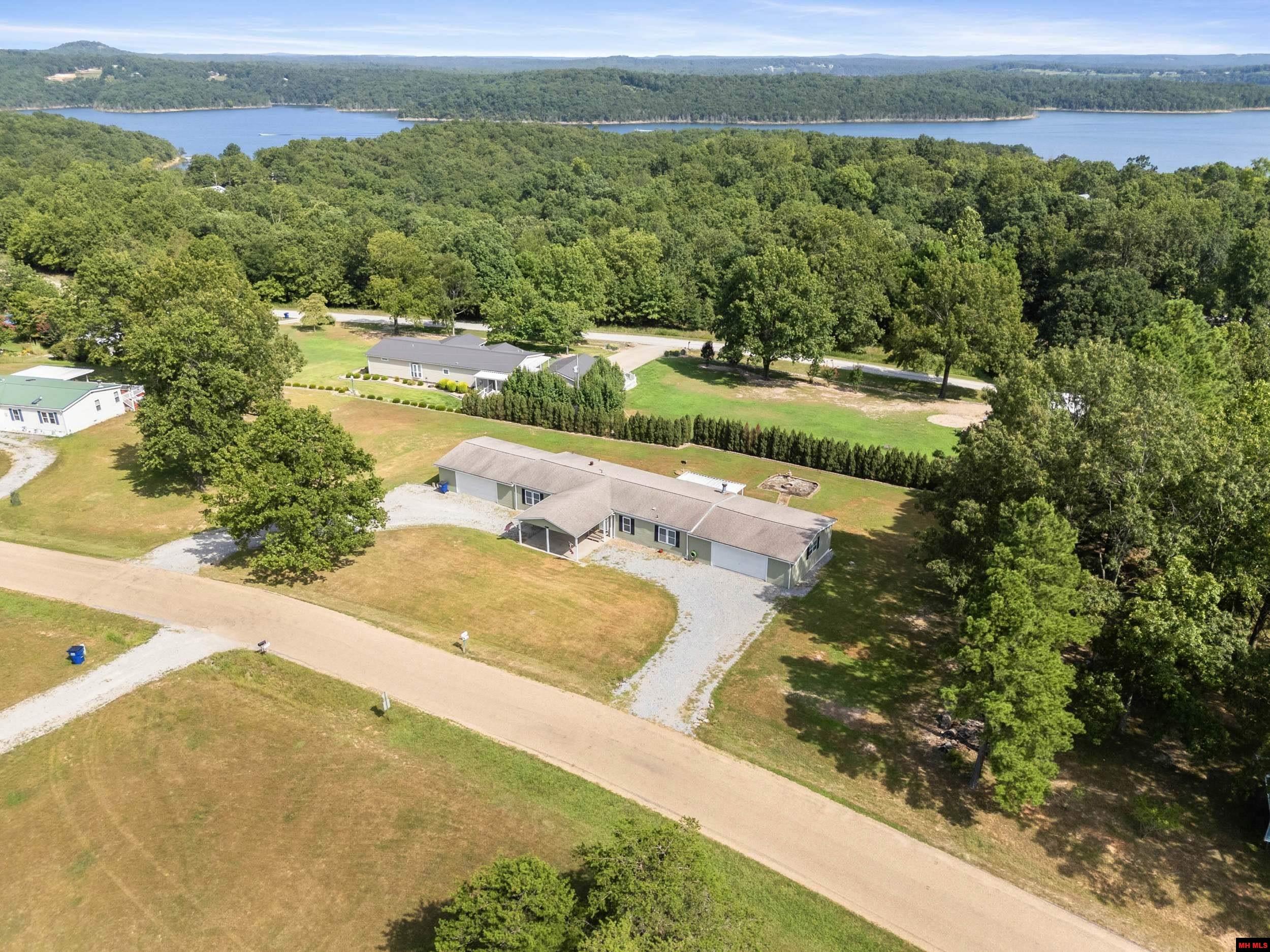 2979 ROCKY RIDGE ROAD Mountain Home, AR 72653