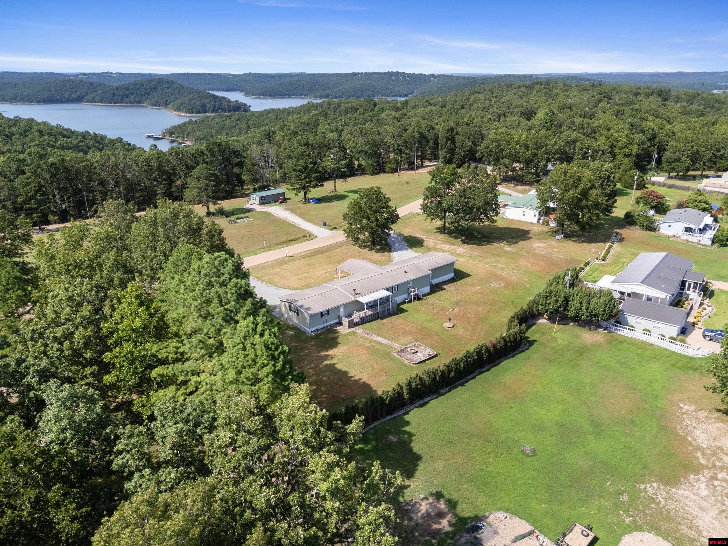 2979 ROCKY RIDGE ROAD Mountain Home, AR 72653