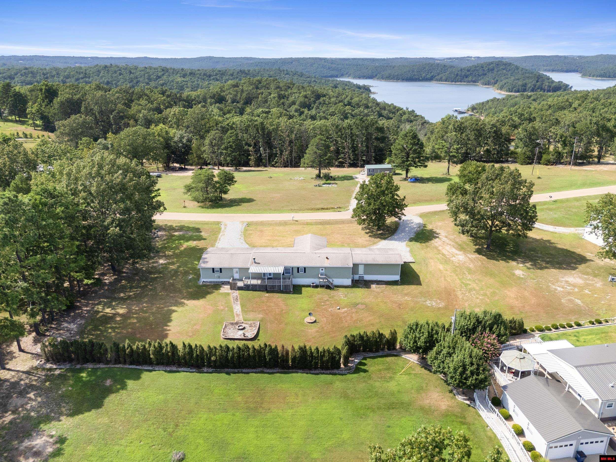 2979 ROCKY RIDGE ROAD Mountain Home, AR 72653