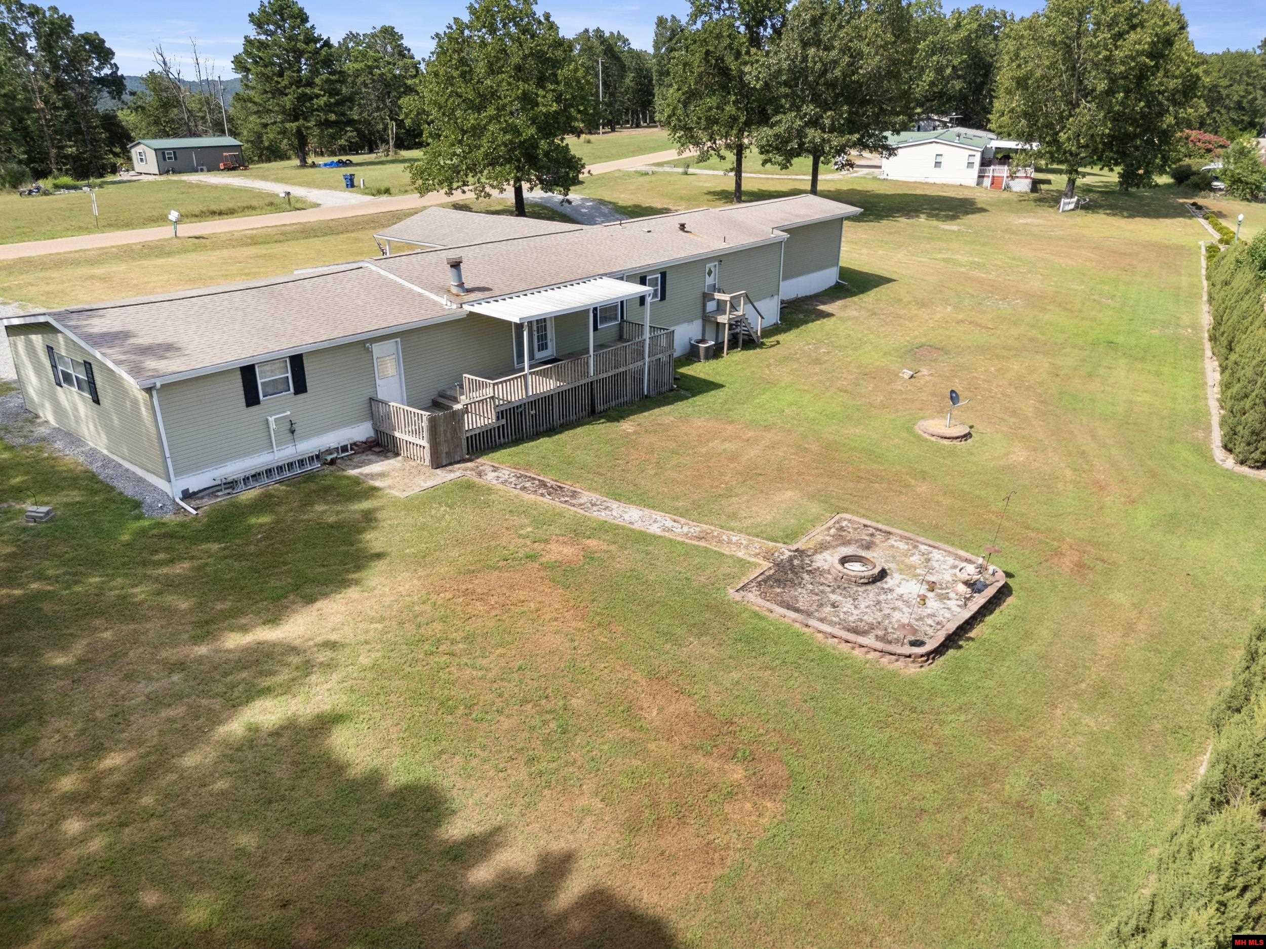 2979 ROCKY RIDGE ROAD Mountain Home, AR 72653
