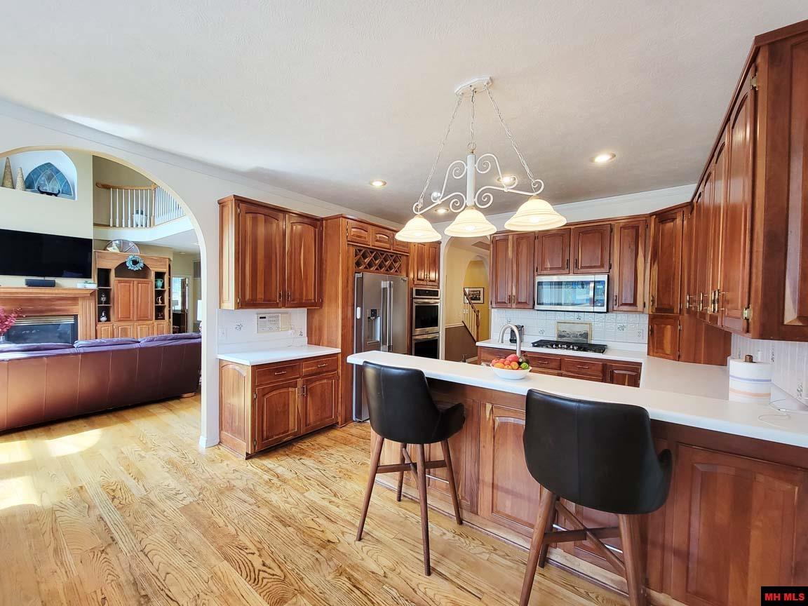 180 OAK TREE TERRACE Mountain Home, AR