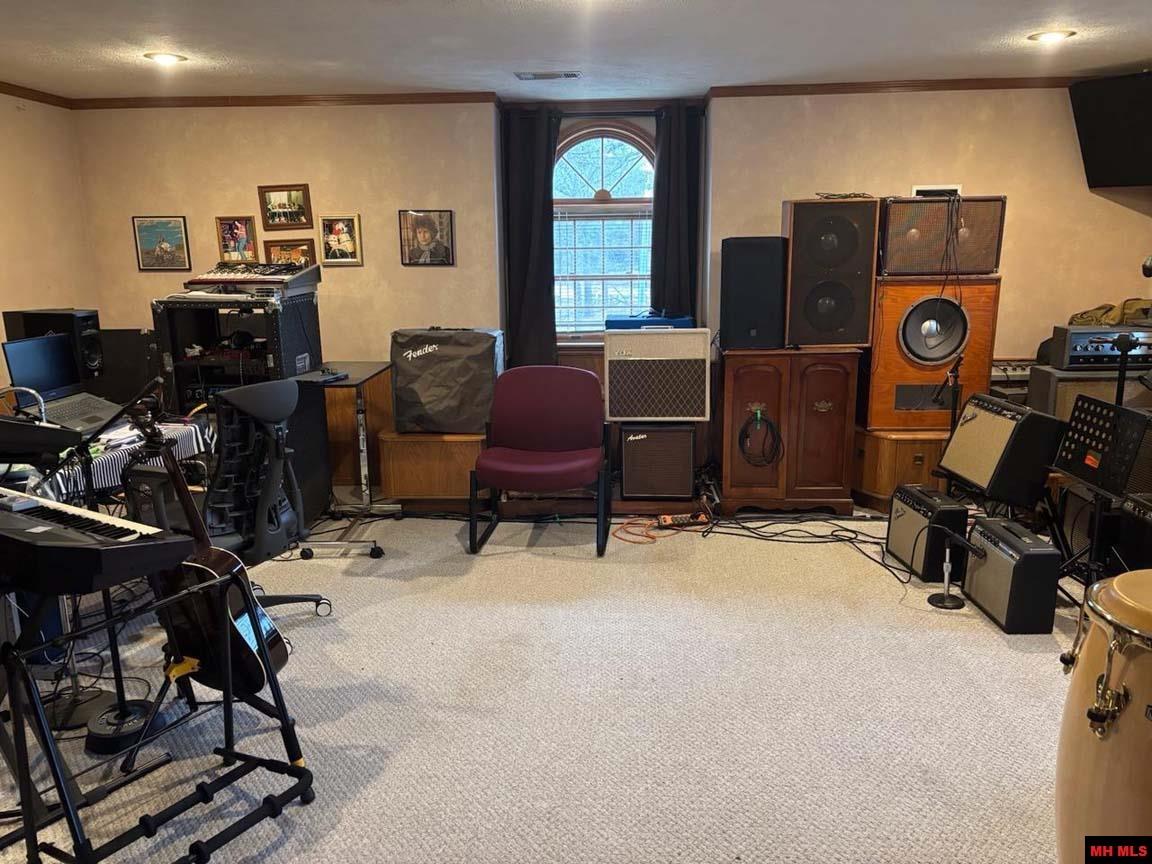 180 OAK TREE TERRACE Mountain Home, AR