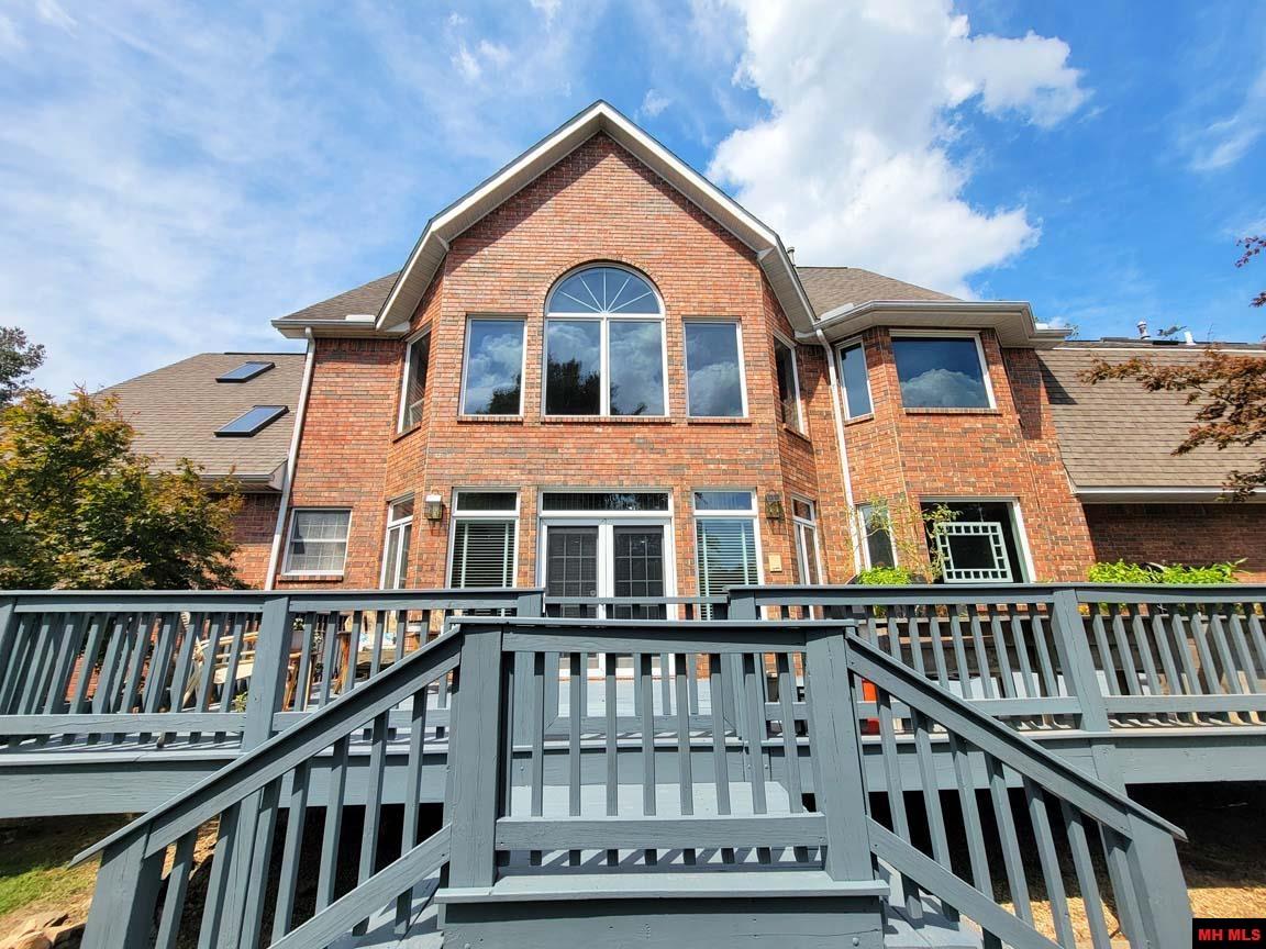 180 OAK TREE TERRACE Mountain Home, AR