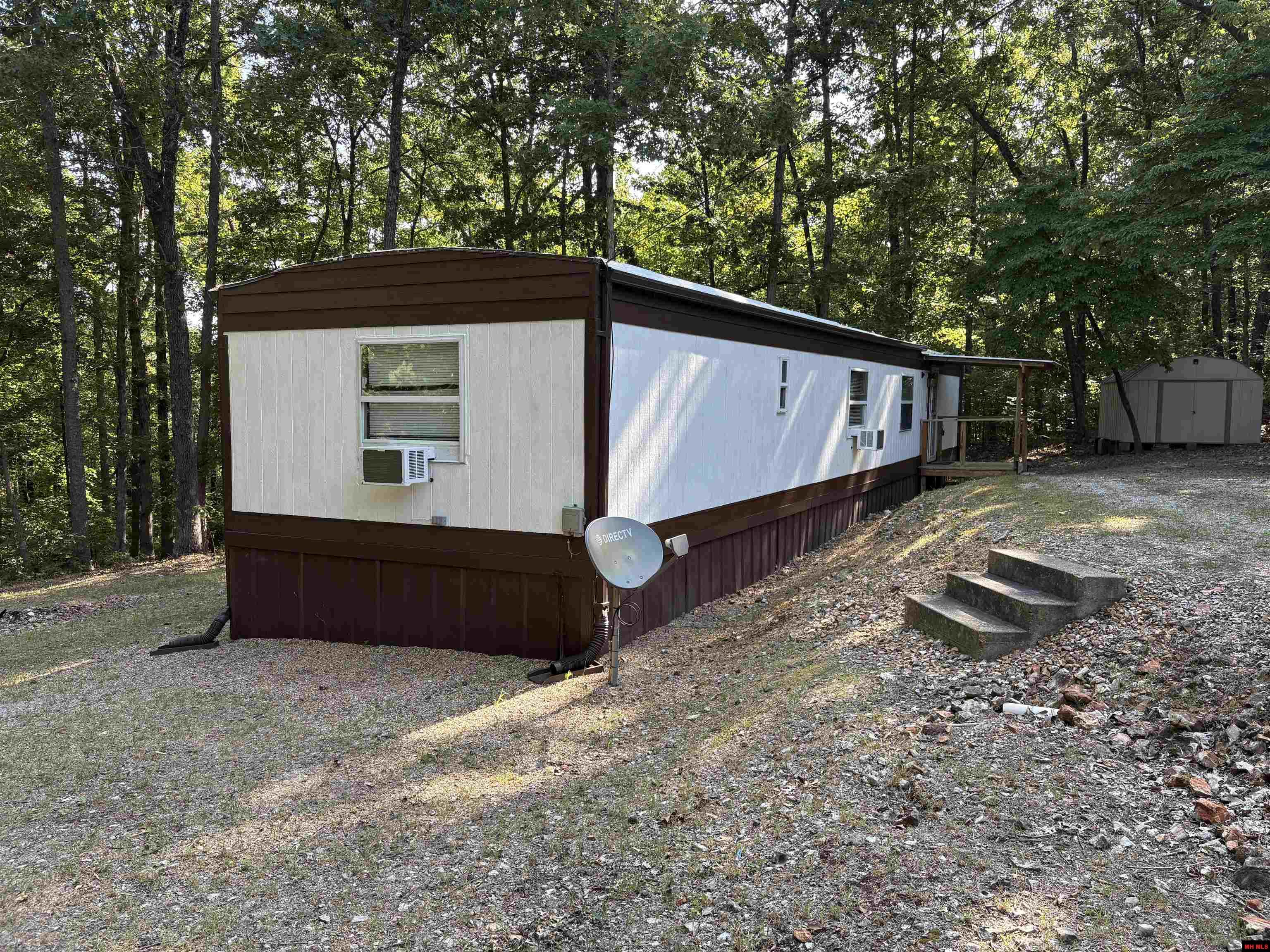 7512 S HWY 14 Yellville, AR