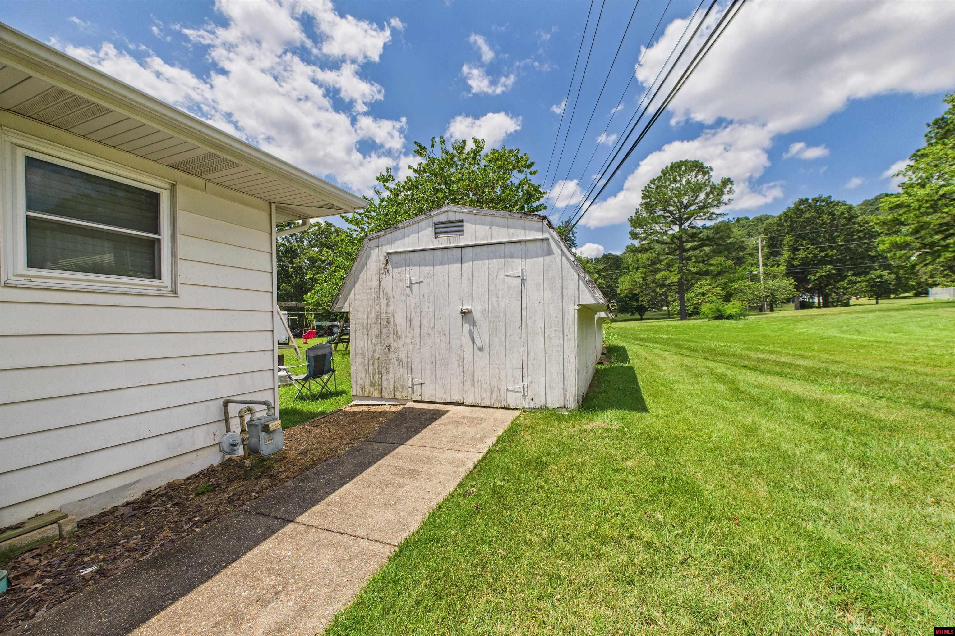 605 BROADMOOR CIRCLE Mountain Home, AR 72653