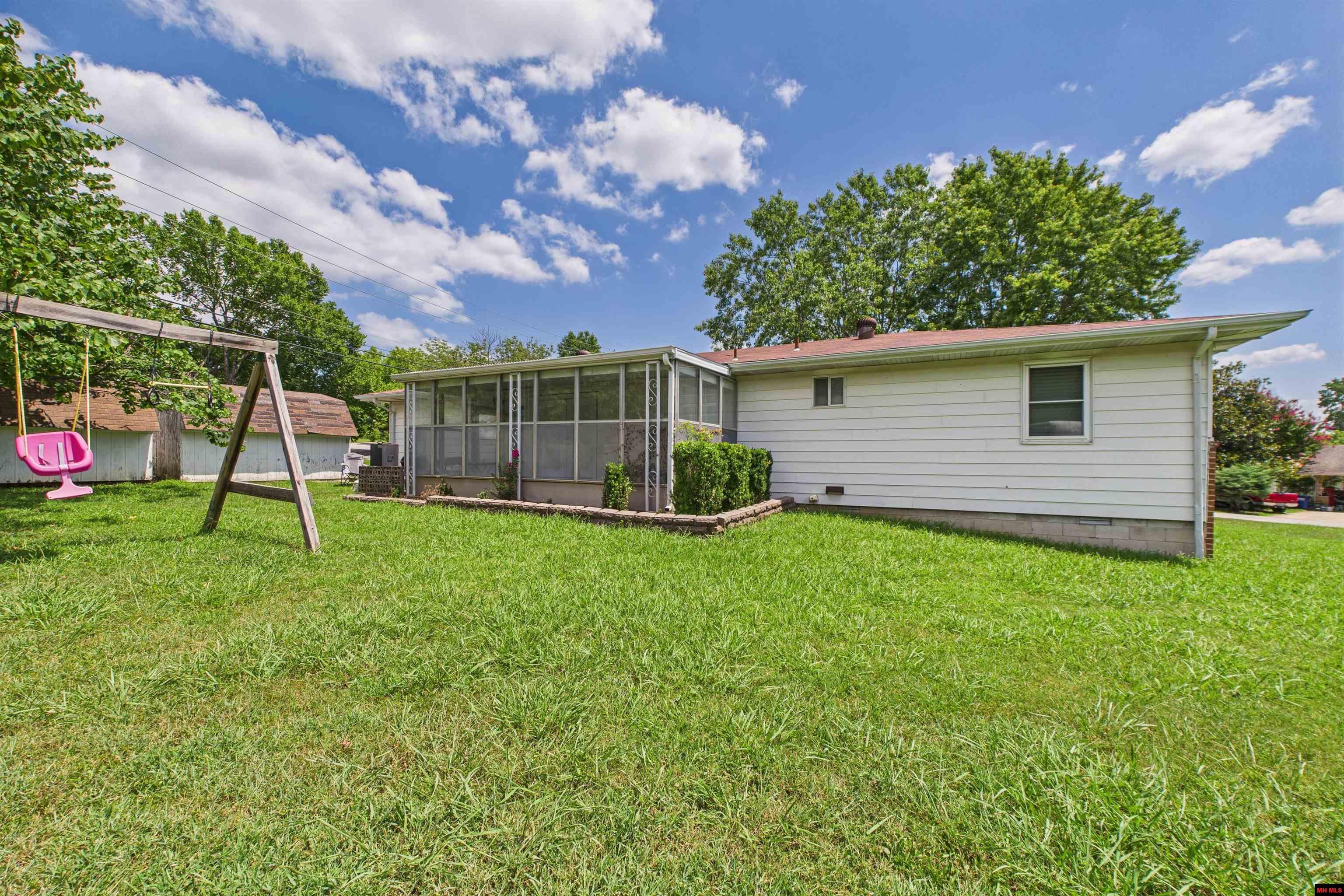 605 BROADMOOR CIRCLE Mountain Home, AR 72653