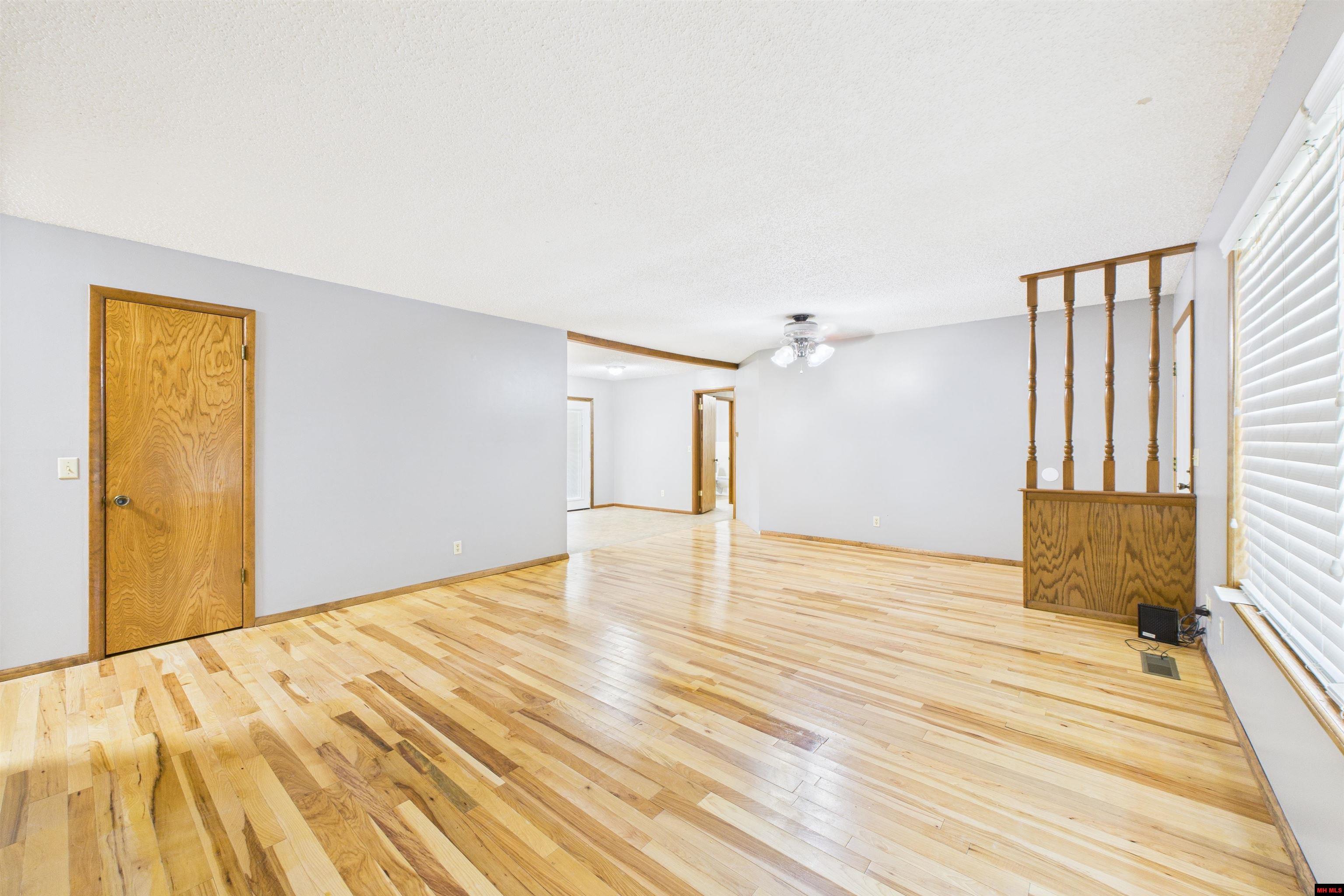 605 BROADMOOR CIRCLE Mountain Home, AR 72653