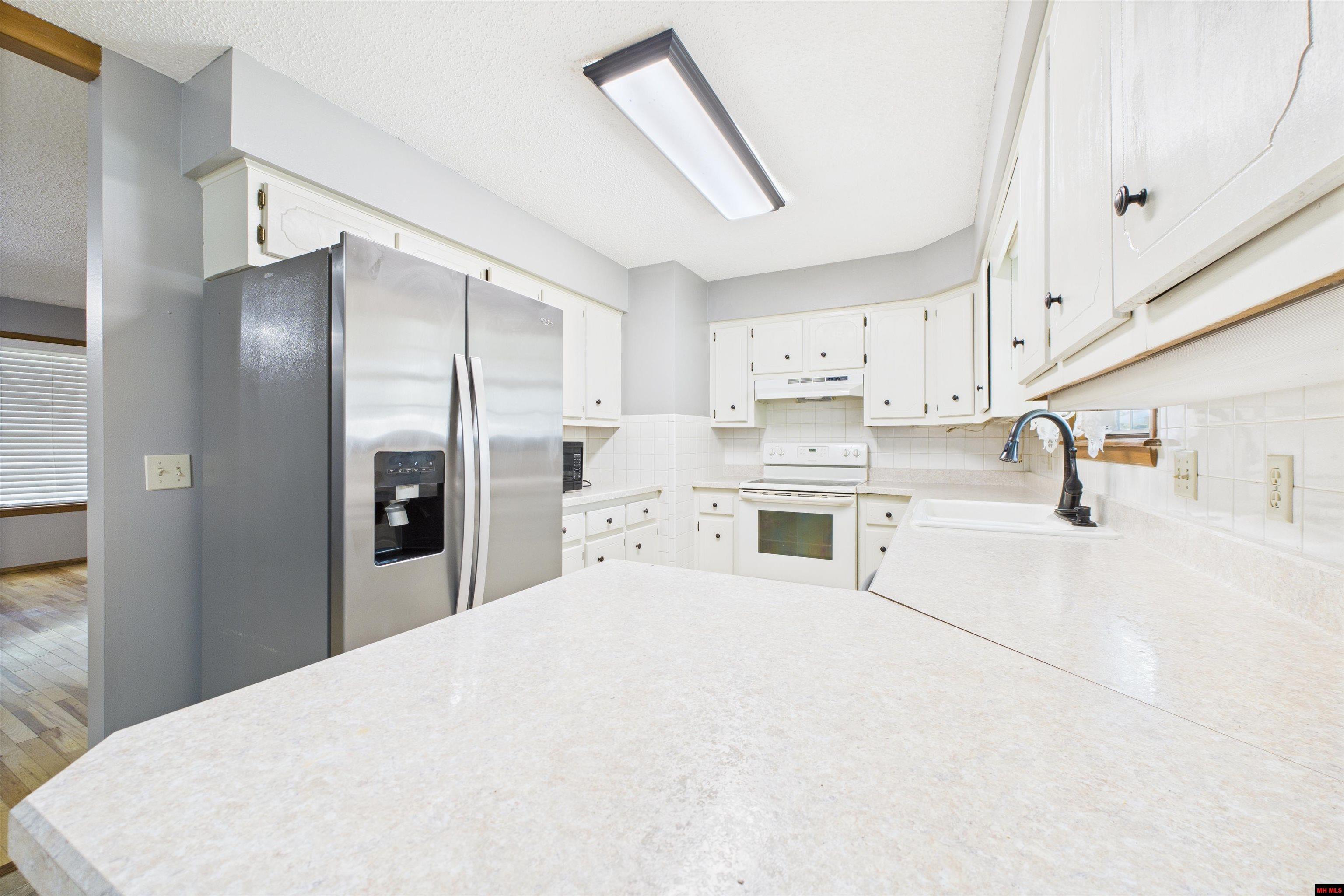 605 BROADMOOR CIRCLE Mountain Home, AR 72653