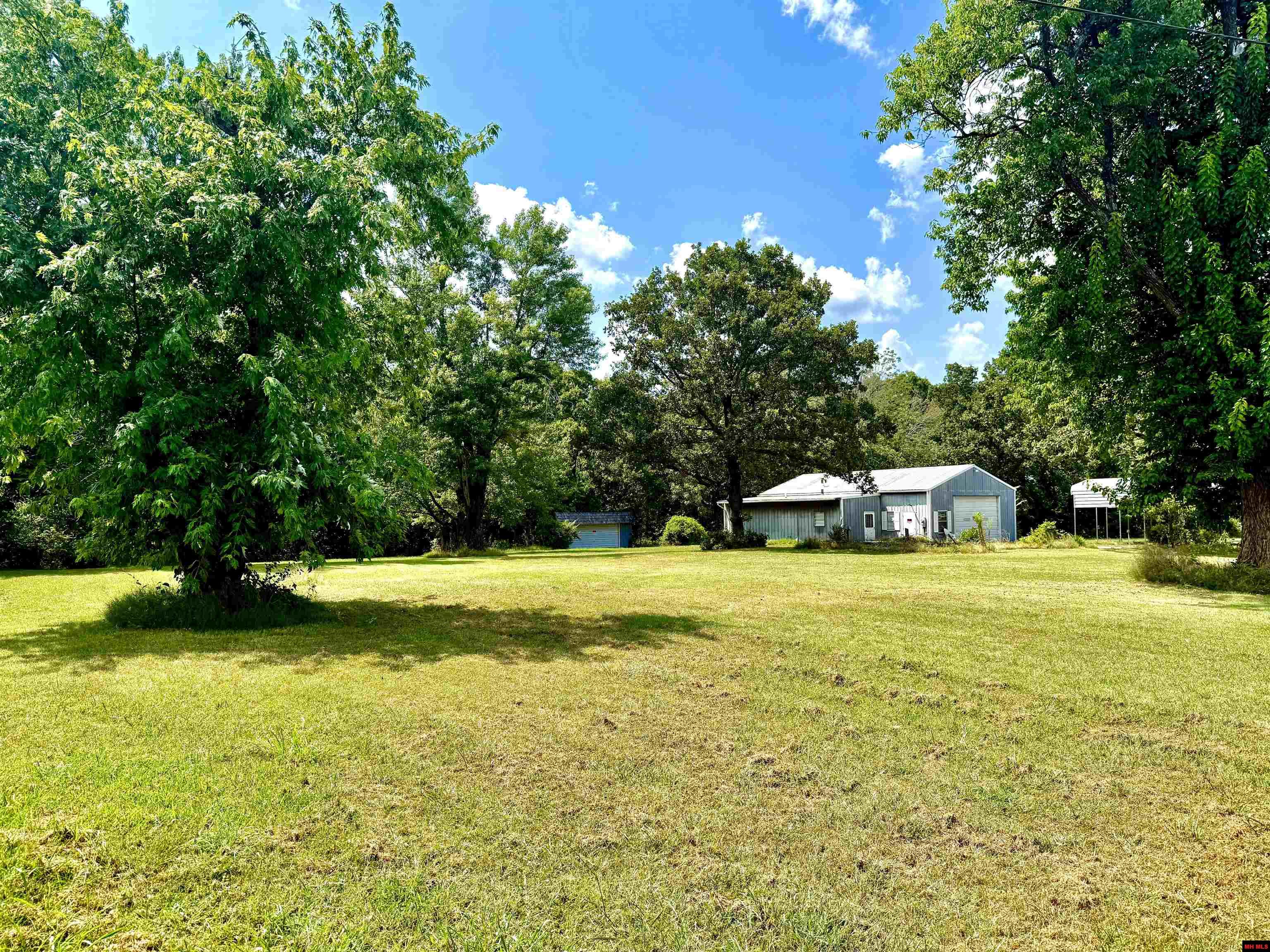 3754 HWY 5 NORTH Mountain Home, AR