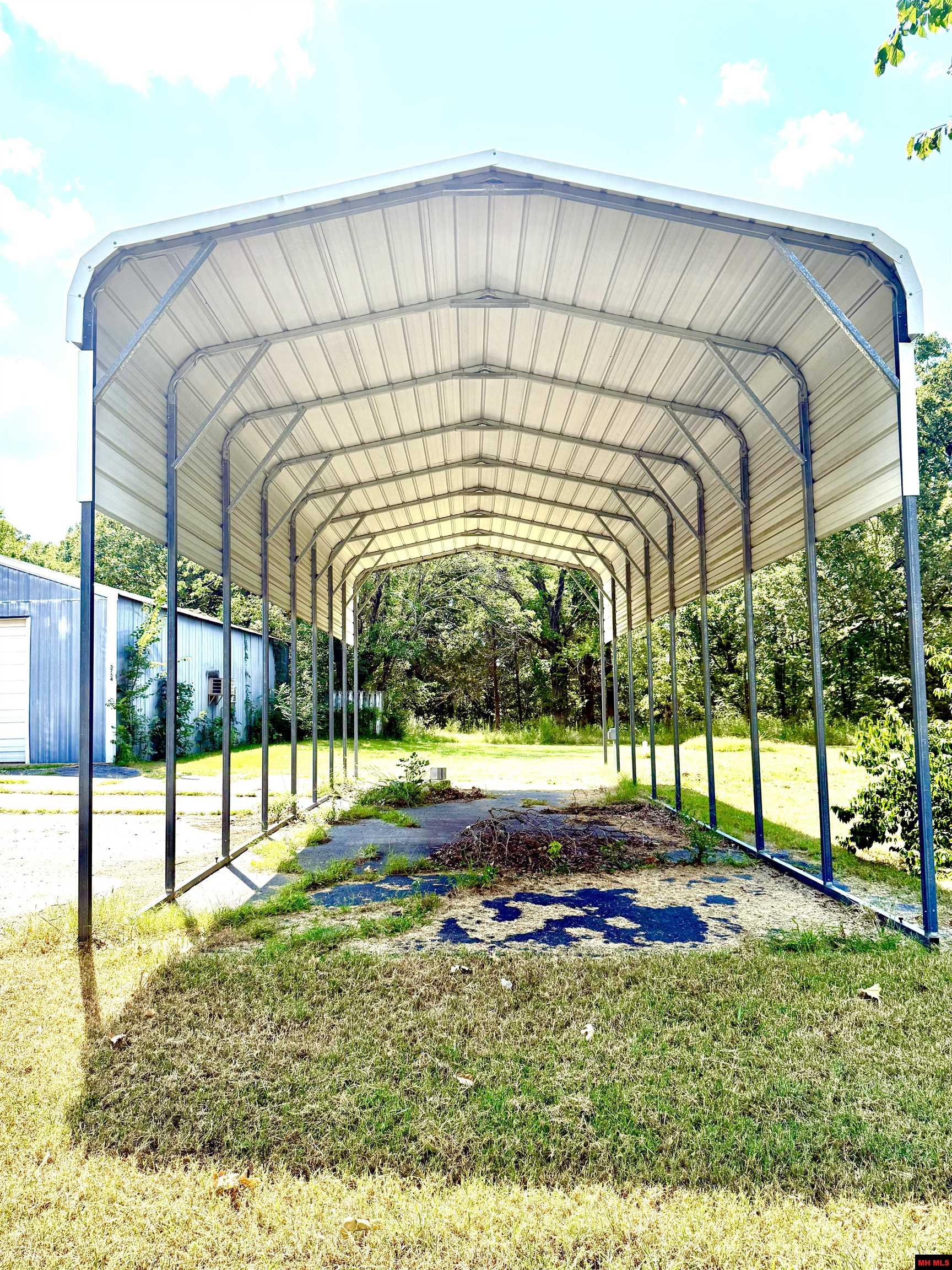 3754 HWY 5 NORTH Mountain Home, AR