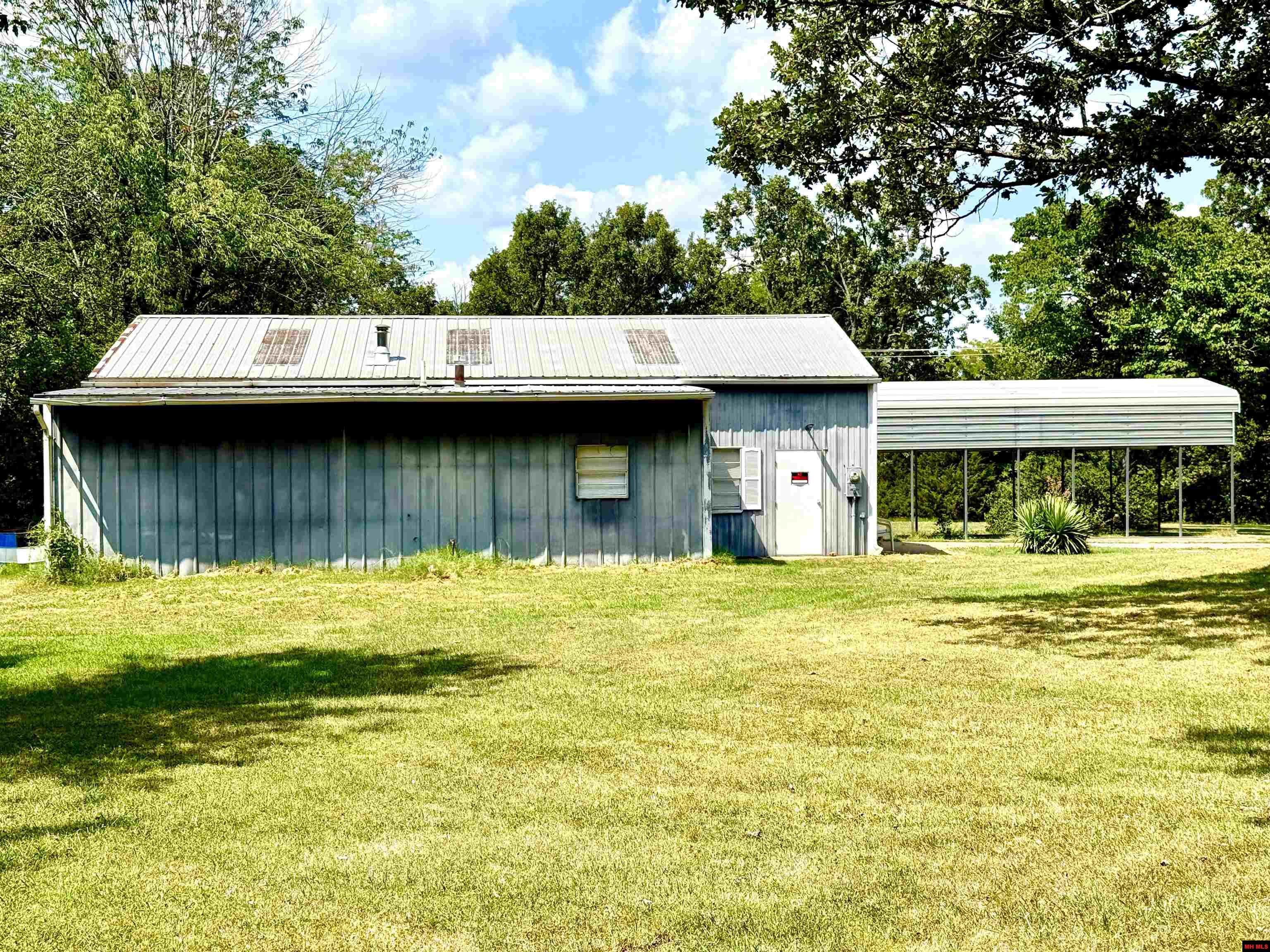 3754 HWY 5 NORTH Mountain Home, AR