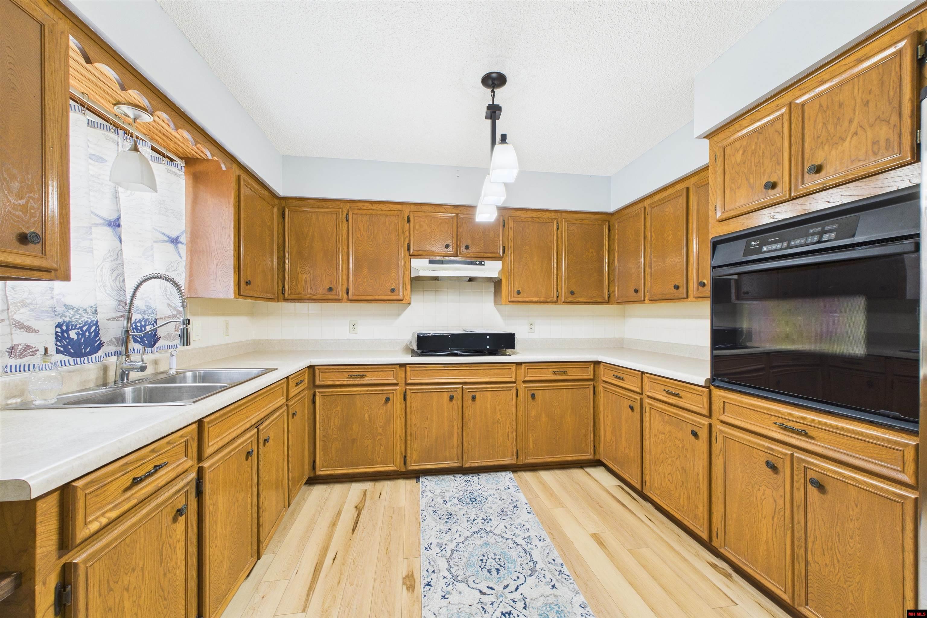 128 SUNSHINE CIRCLE Mountain Home, AR 72653