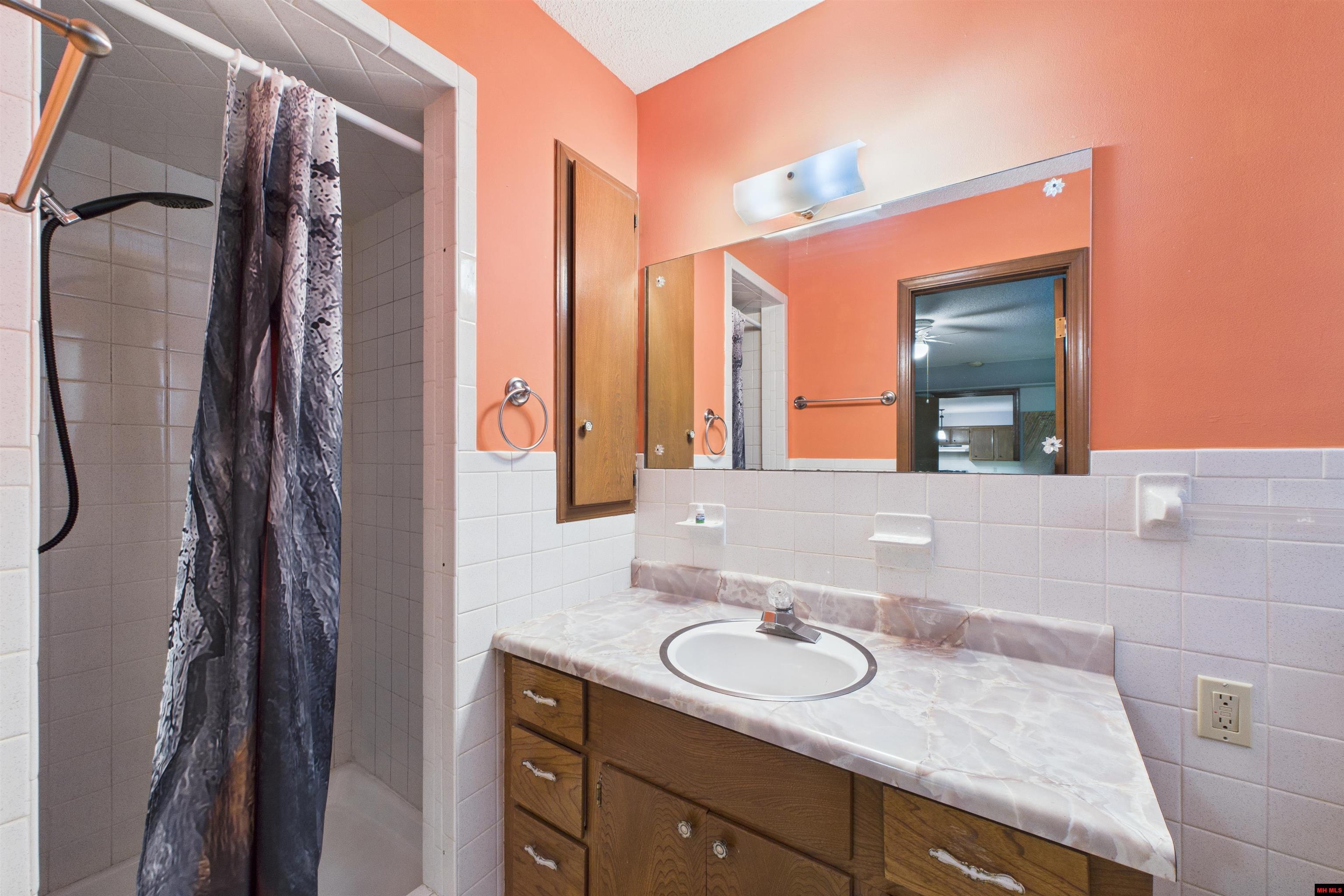 128 SUNSHINE CIRCLE Mountain Home, AR 72653