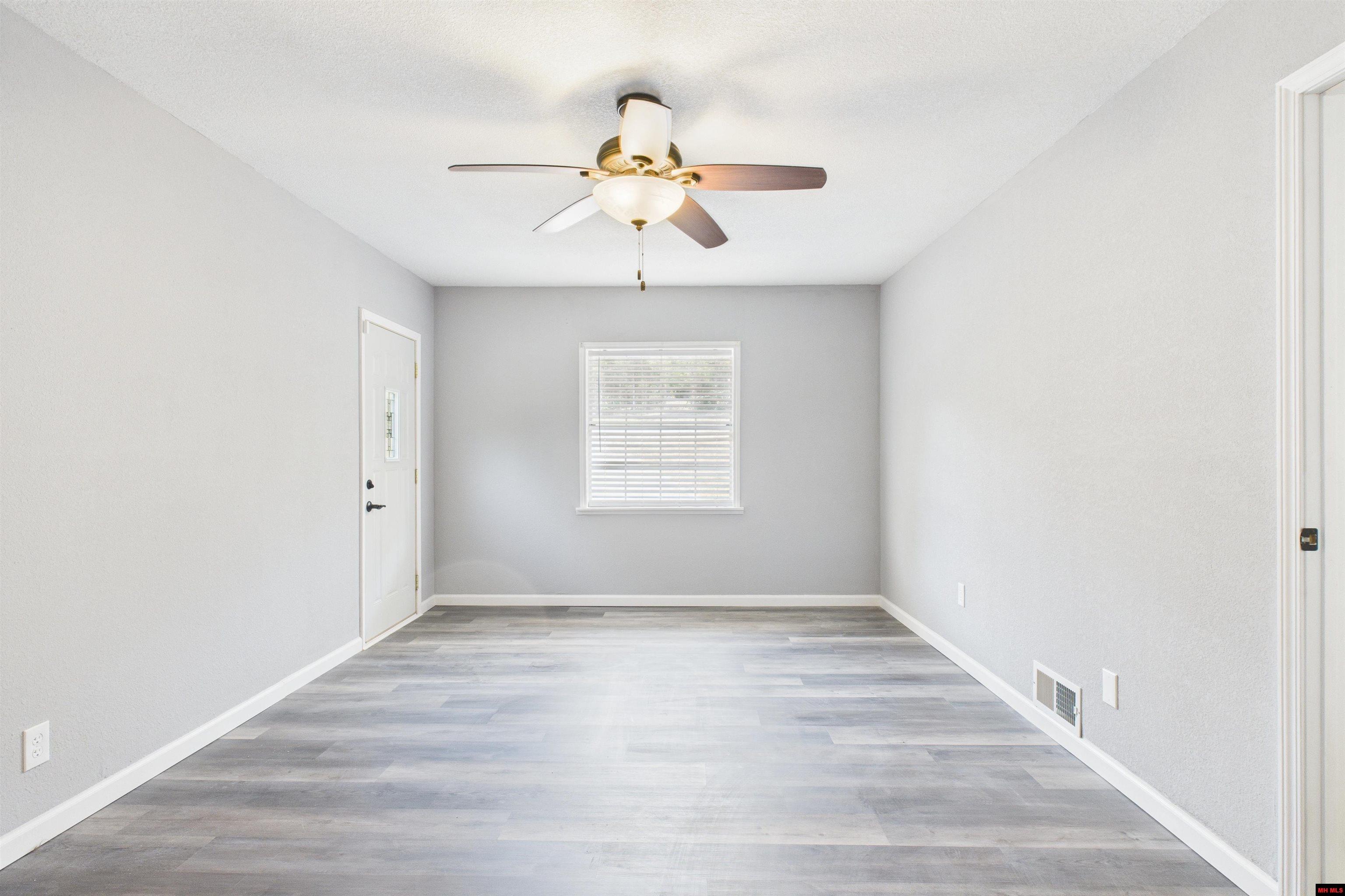 96 WESTVIEW ROAD Mountain Home, AR 72653