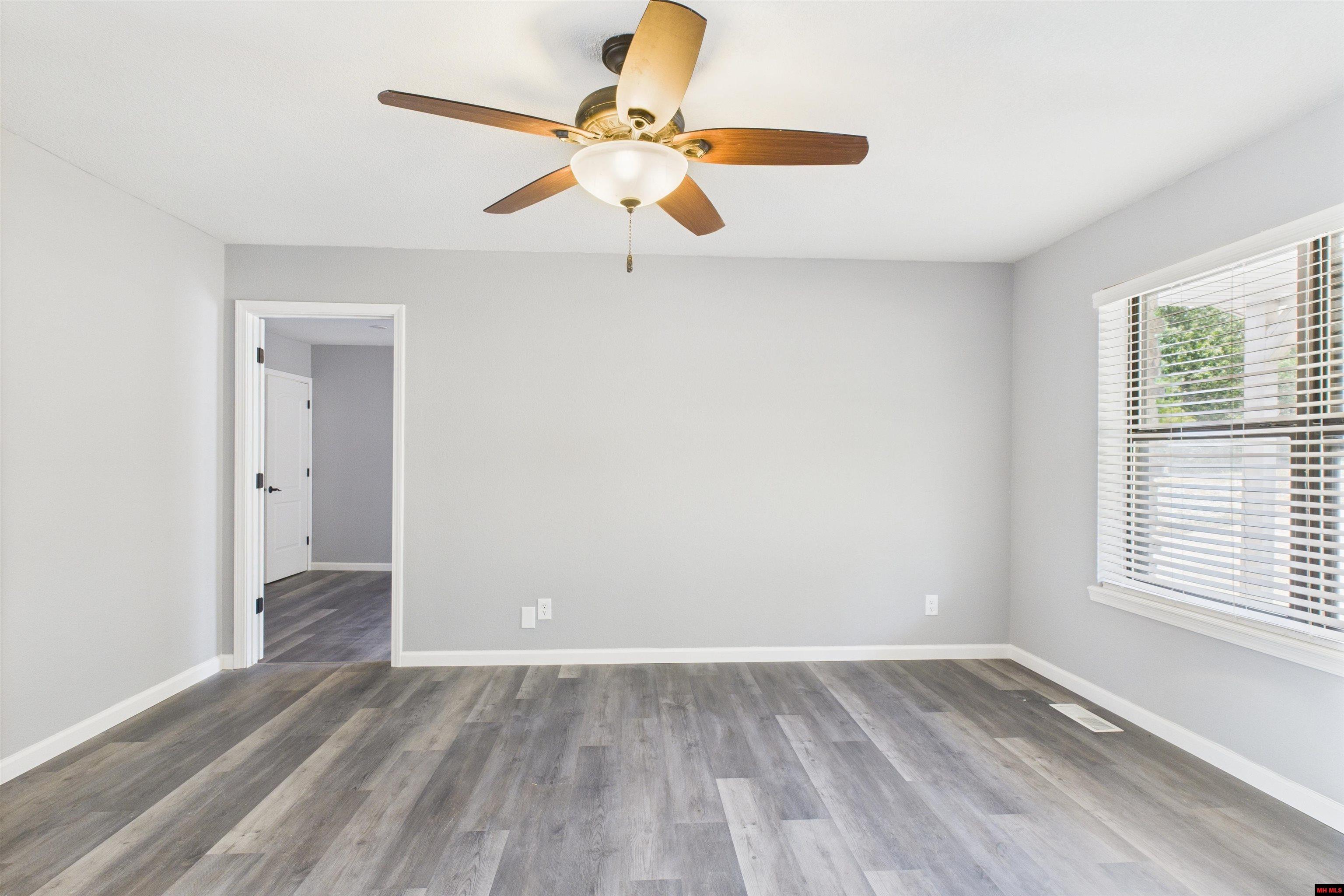 96 WESTVIEW ROAD Mountain Home, AR 72653