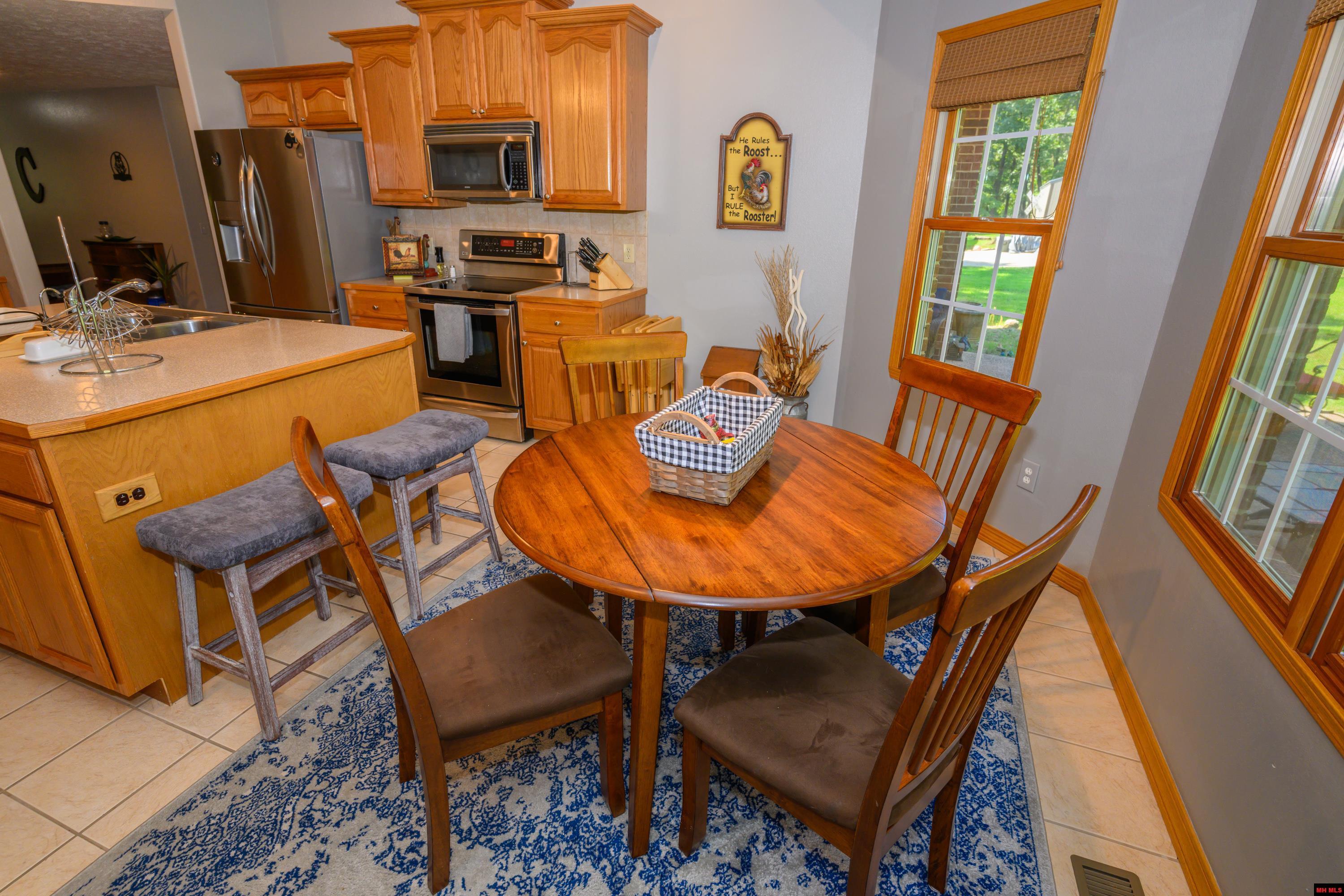 614 CR 39 Mountain Home, AR
