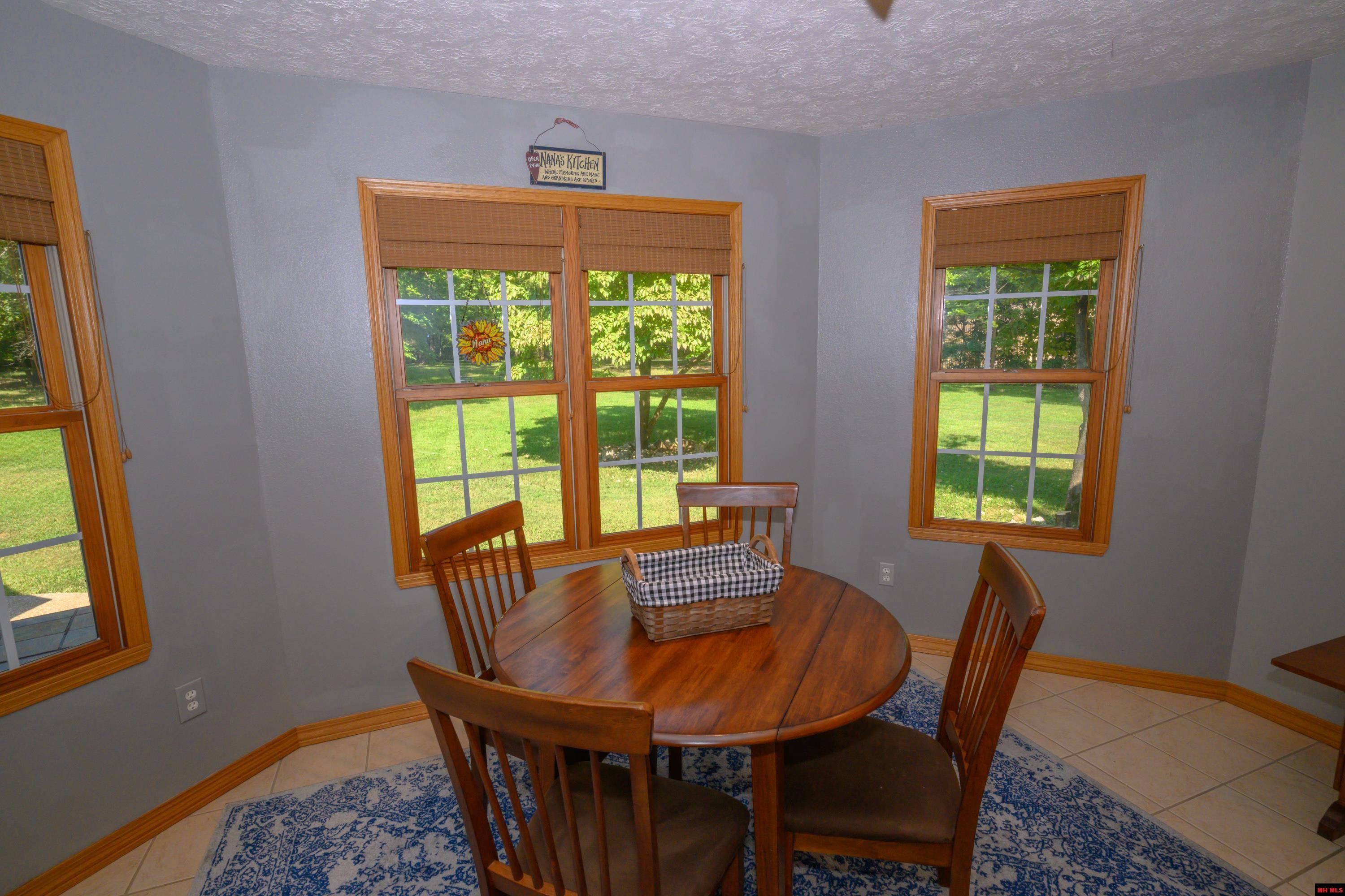 614 CR 39 Mountain Home, AR