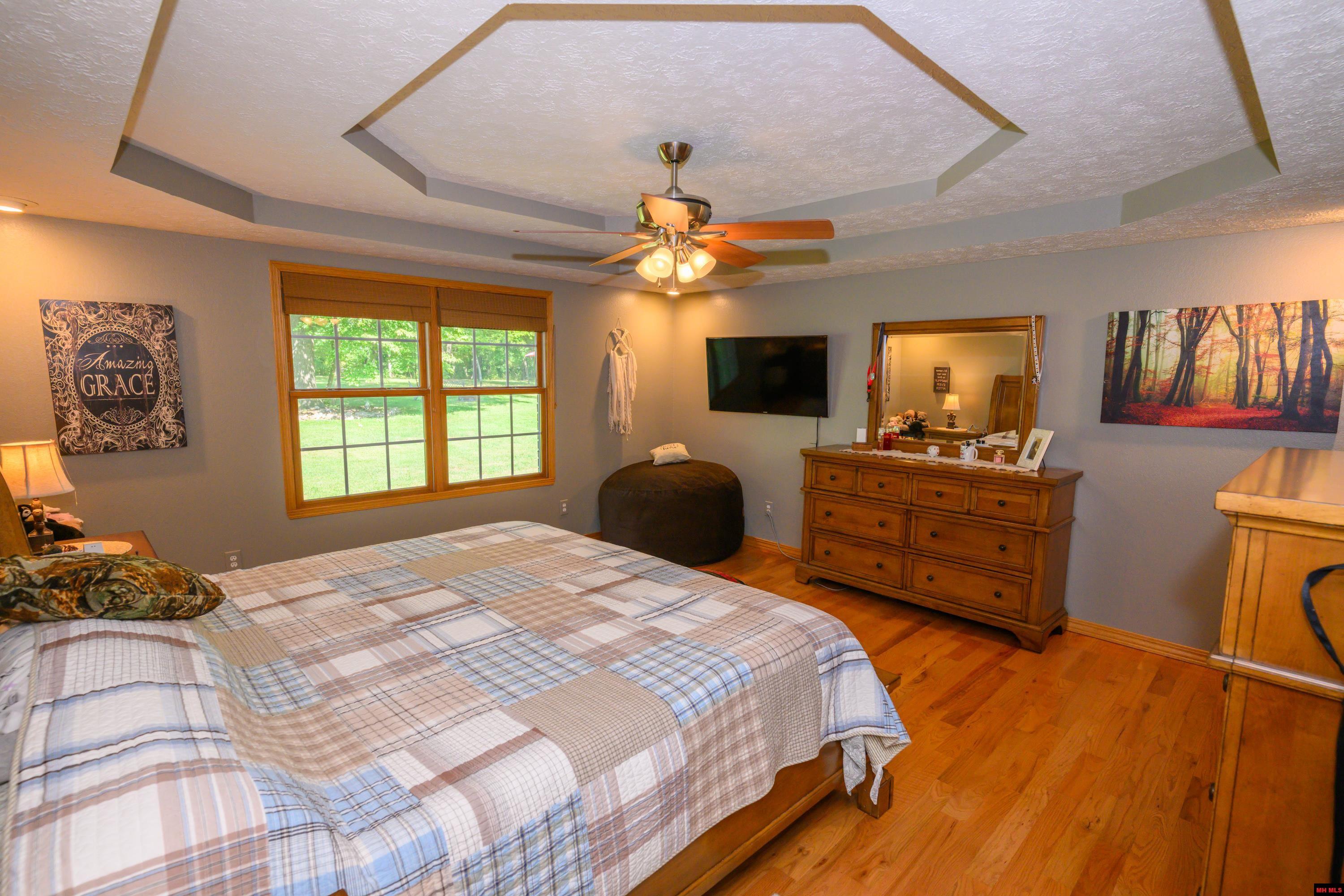 614 CR 39 Mountain Home, AR