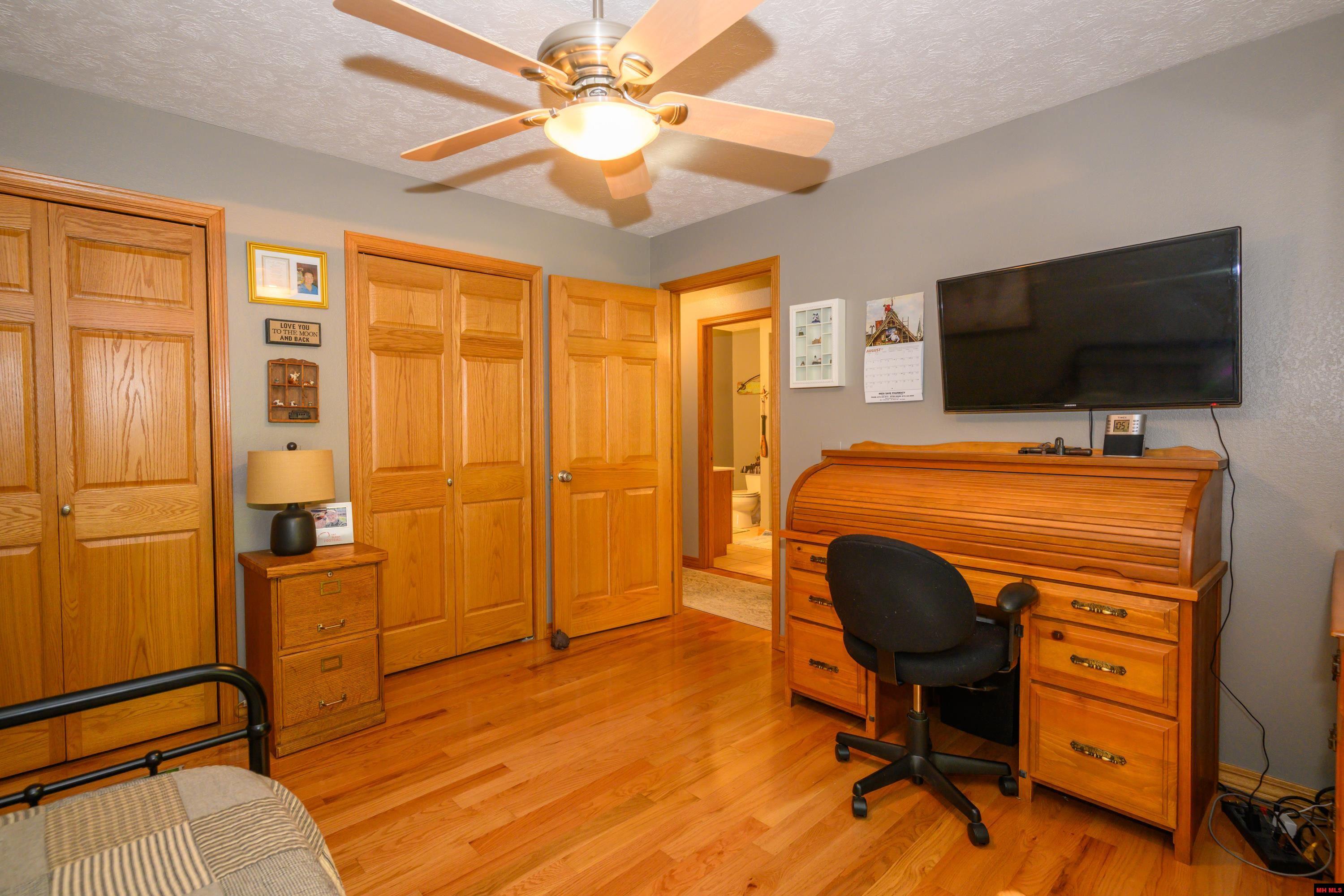 614 CR 39 Mountain Home, AR
