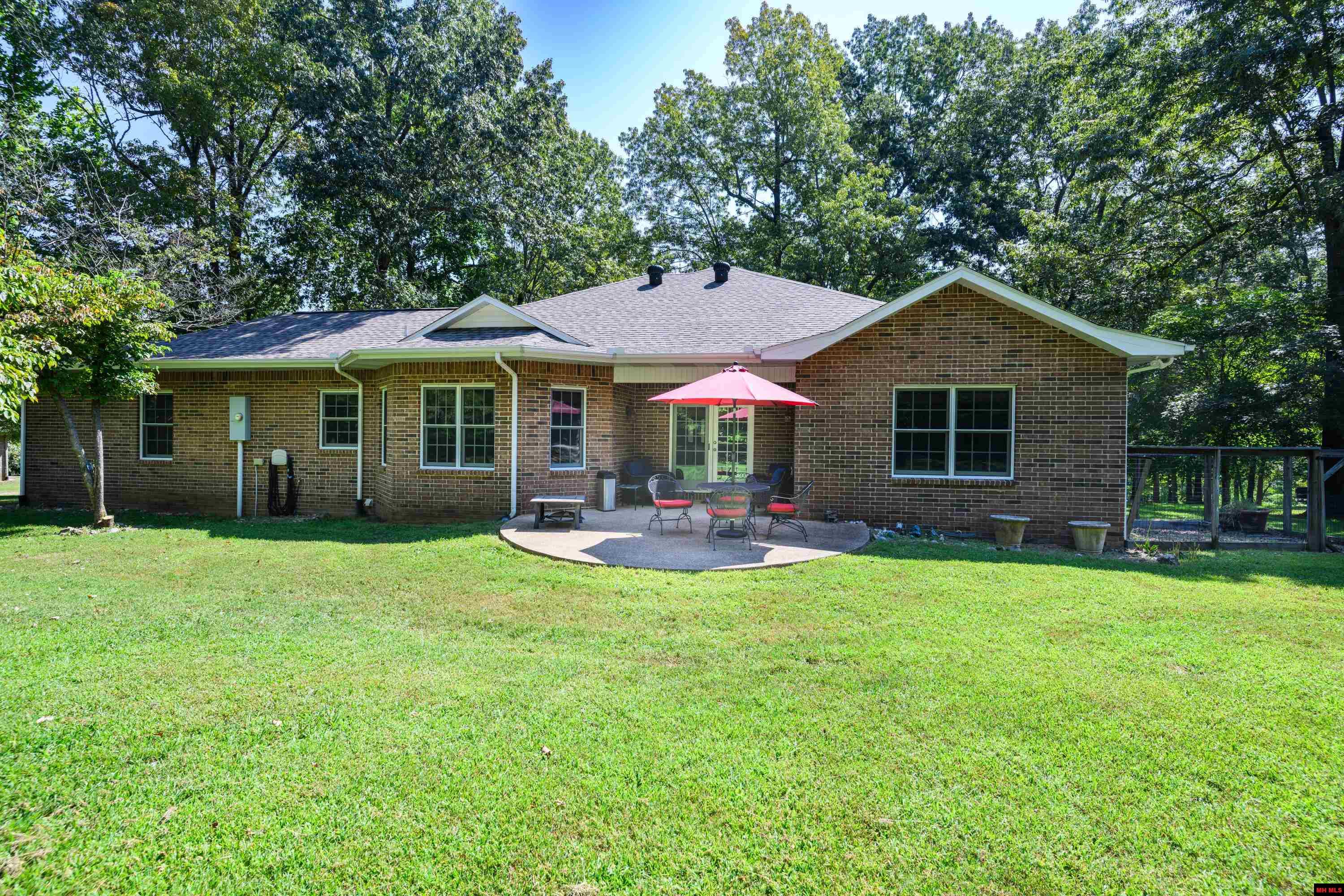 614 CR 39 Mountain Home, AR