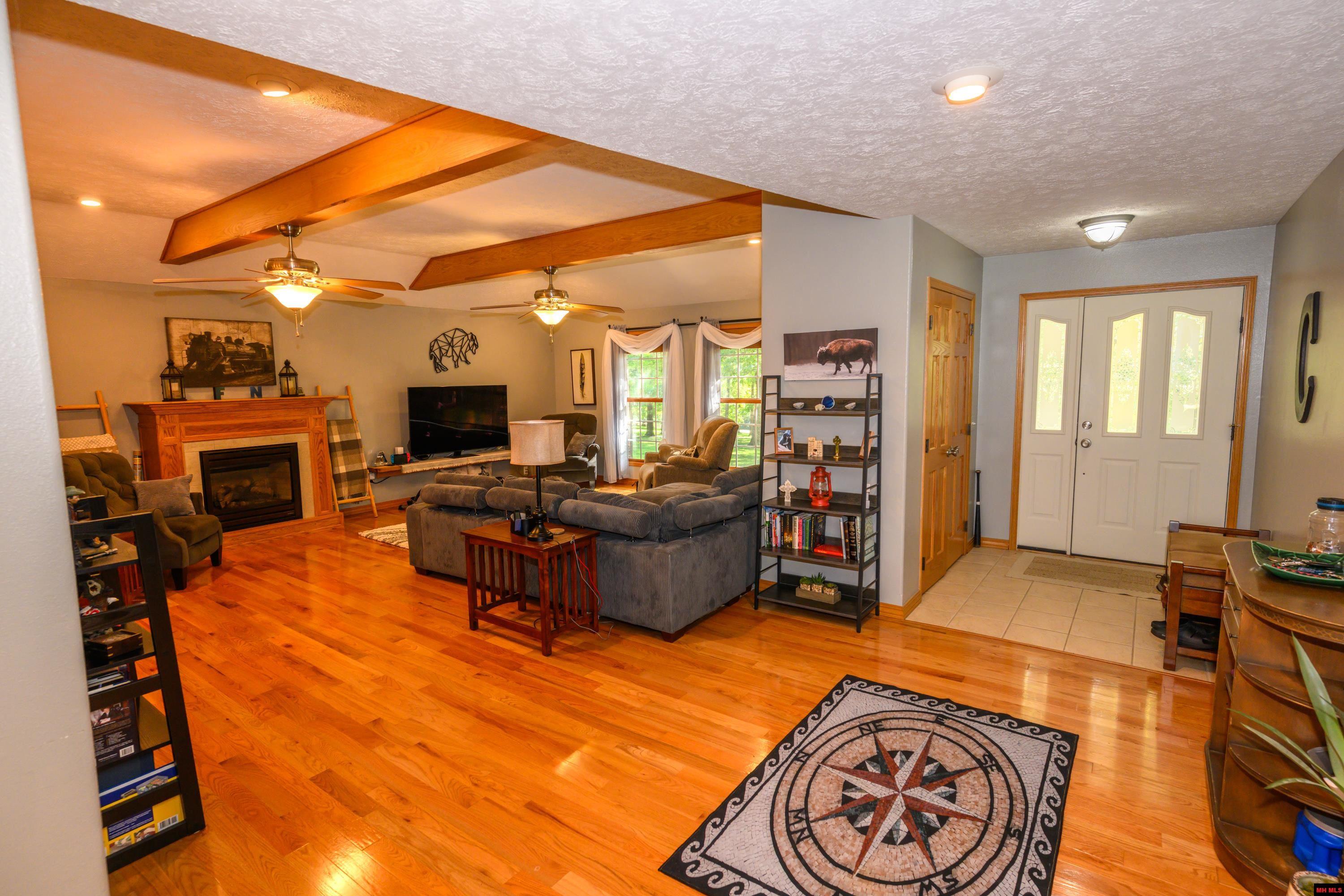 614 CR 39 Mountain Home, AR