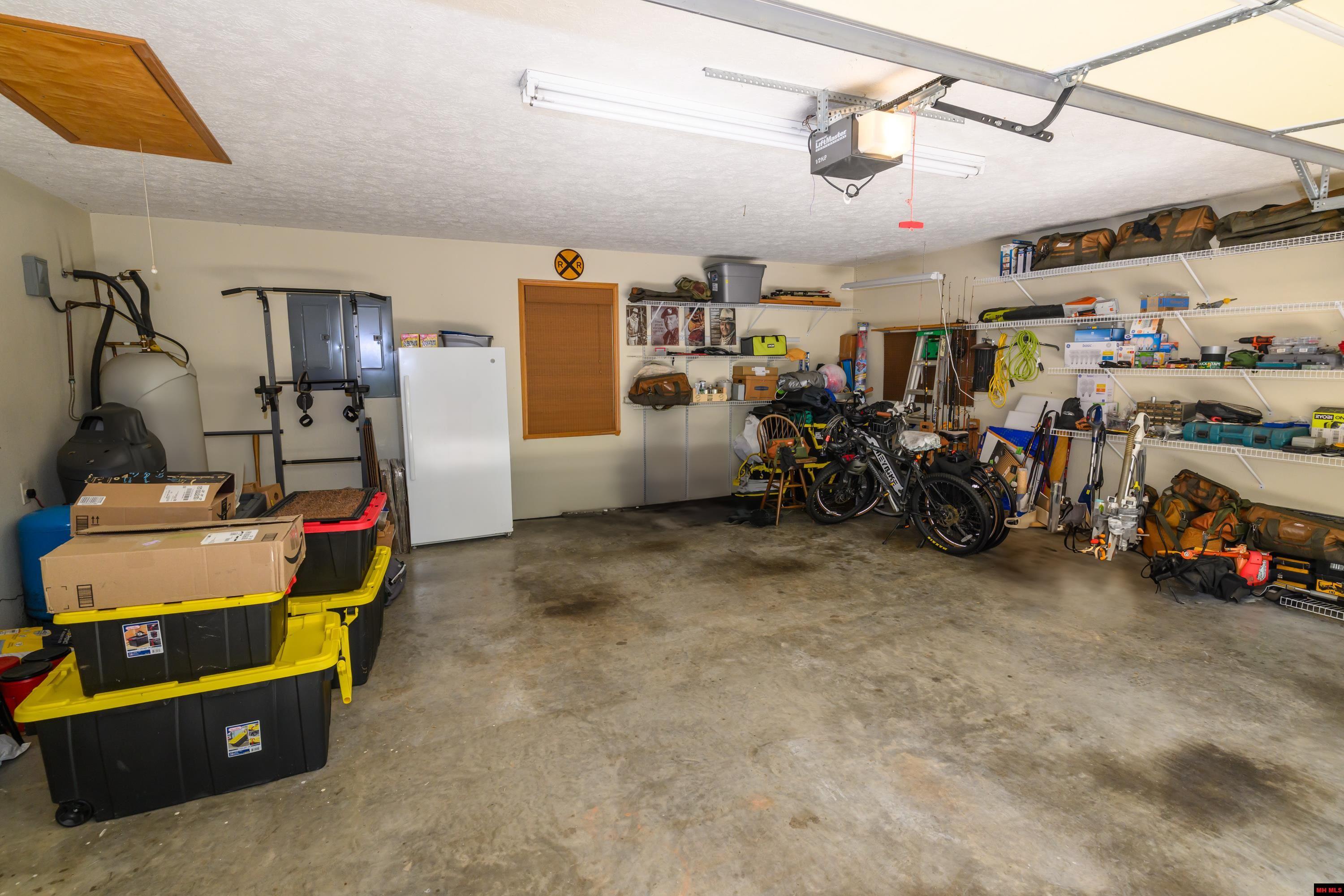 614 CR 39 Mountain Home, AR