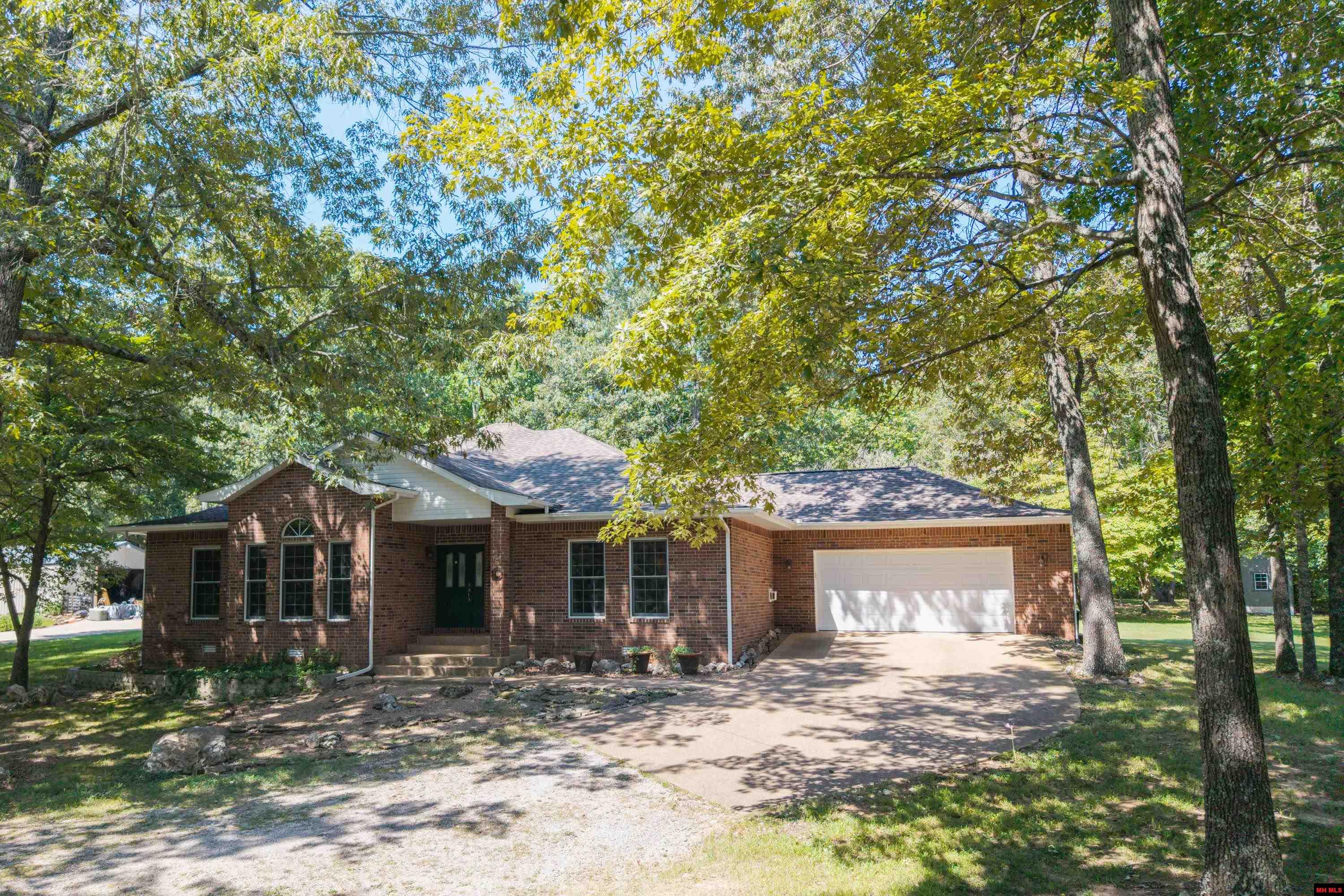 614 CR 39 Mountain Home, AR