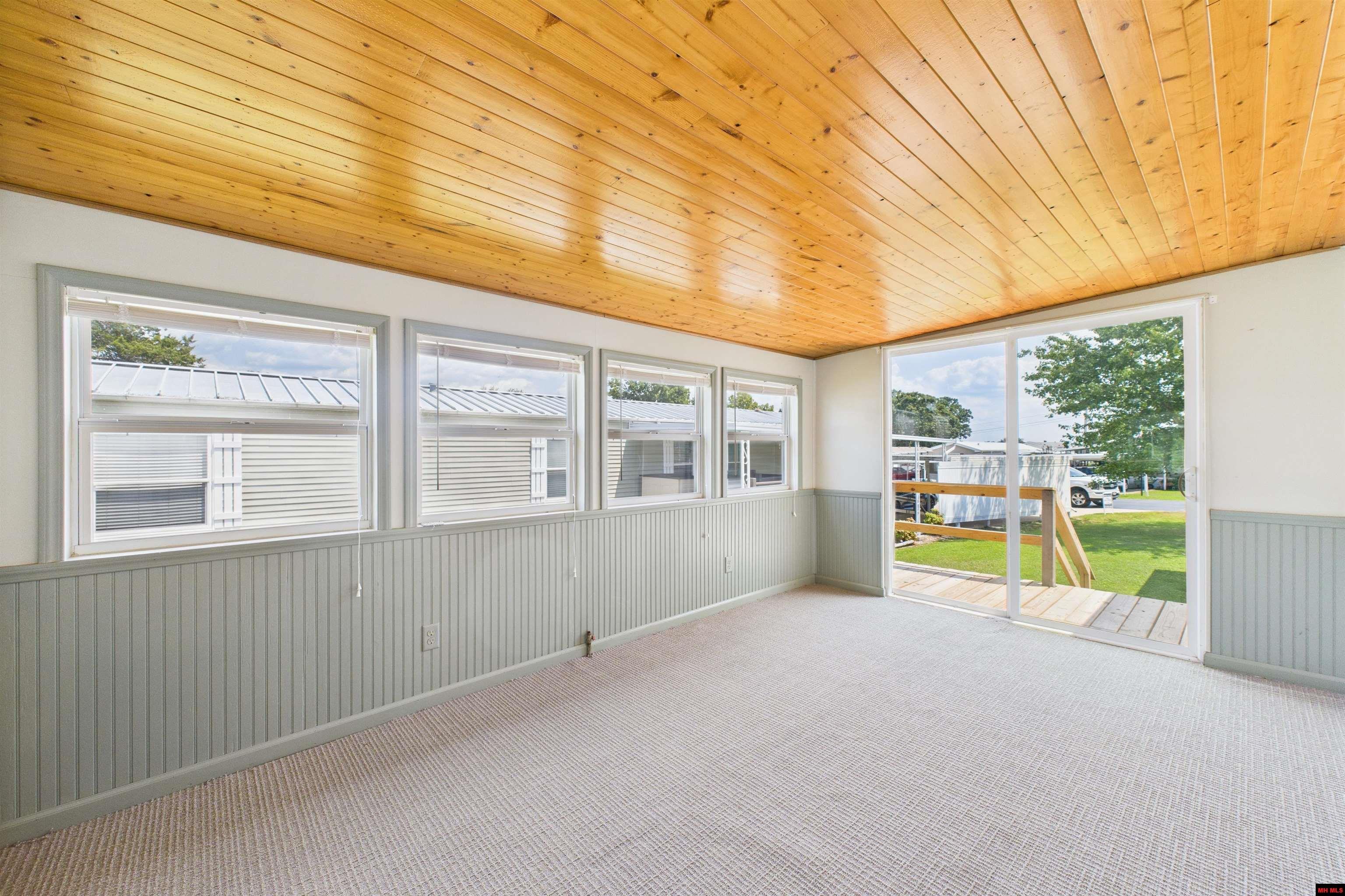 136 WEHMEYER LOOP Mountain Home, AR