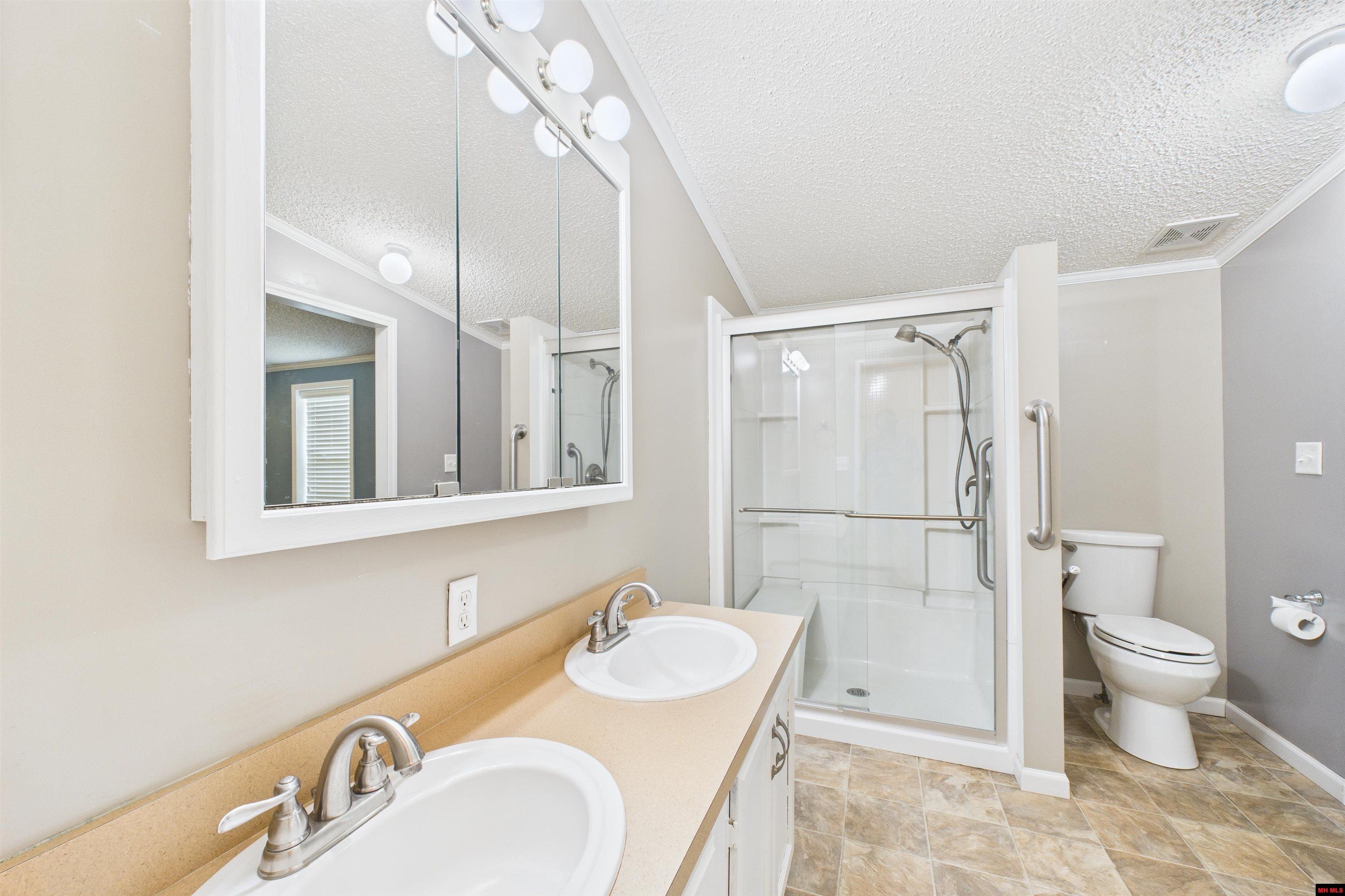 136 WEHMEYER LOOP Mountain Home, AR