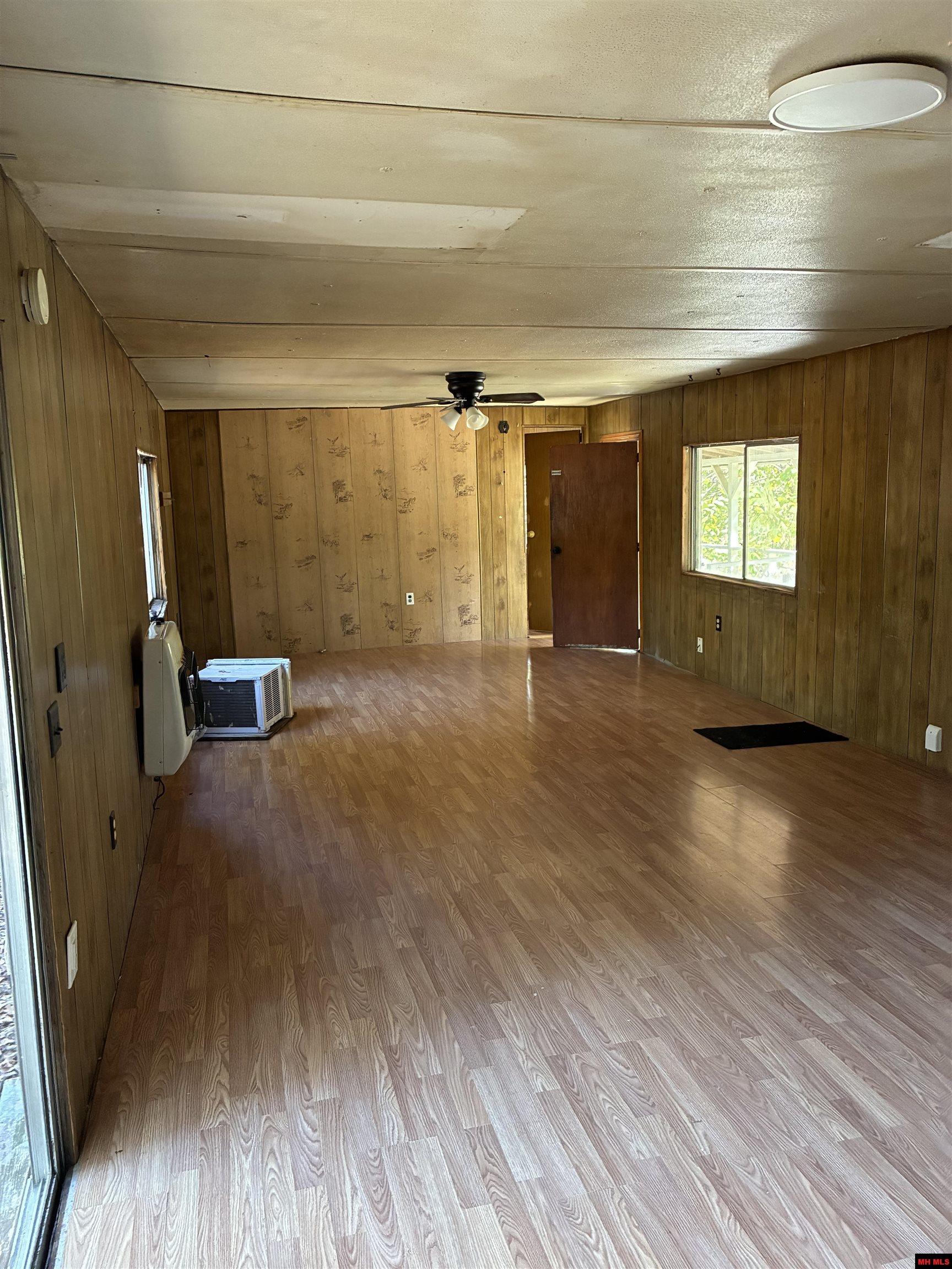 667 MC 5059 Valley Springs, AR