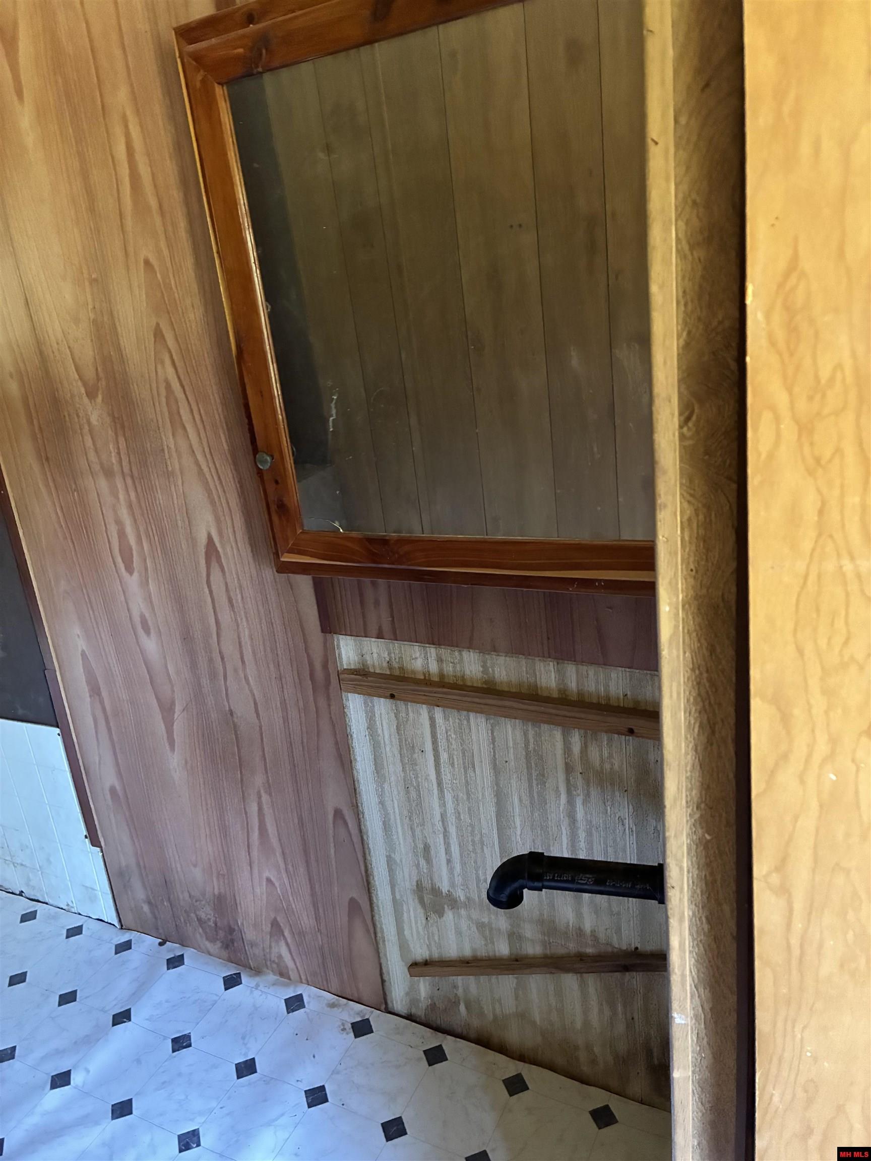 667 MC 5059 Valley Springs, AR