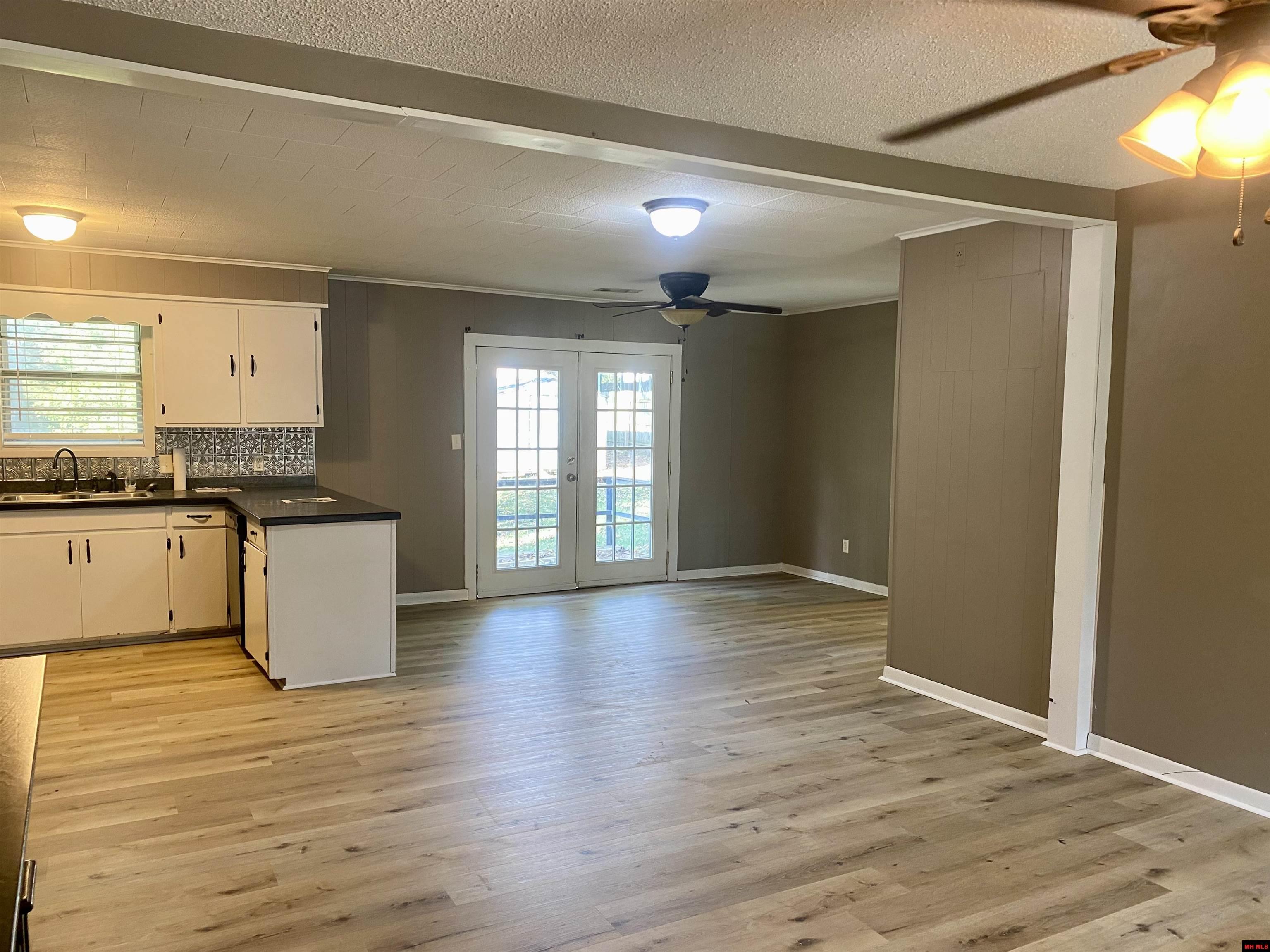 2169 SEAGRAVES ROAD Pocahontas, AR 72455