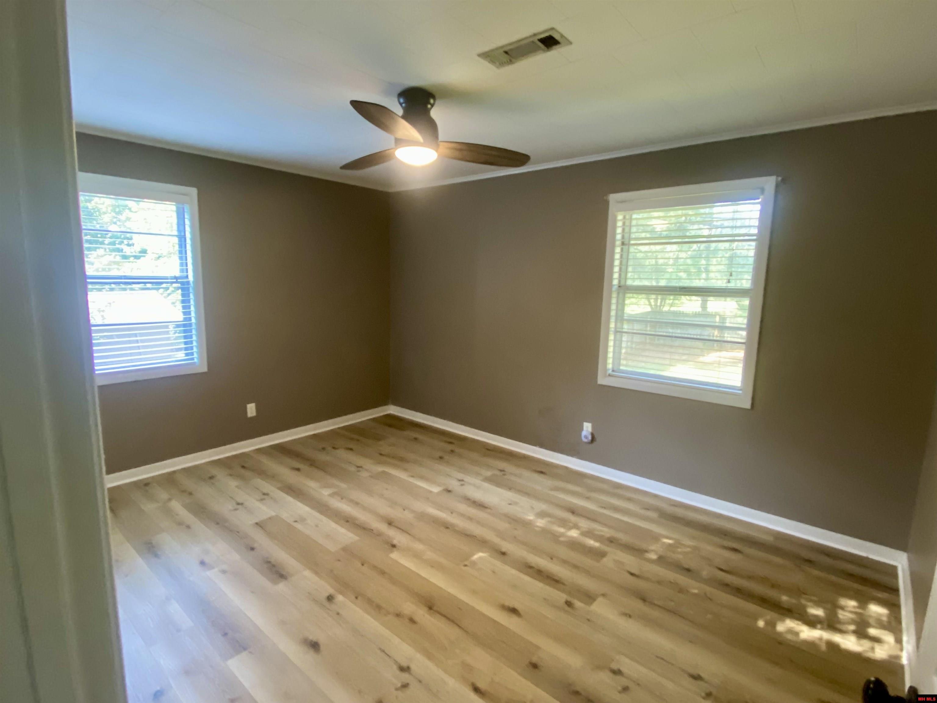 2169 SEAGRAVES ROAD Pocahontas, AR 72455