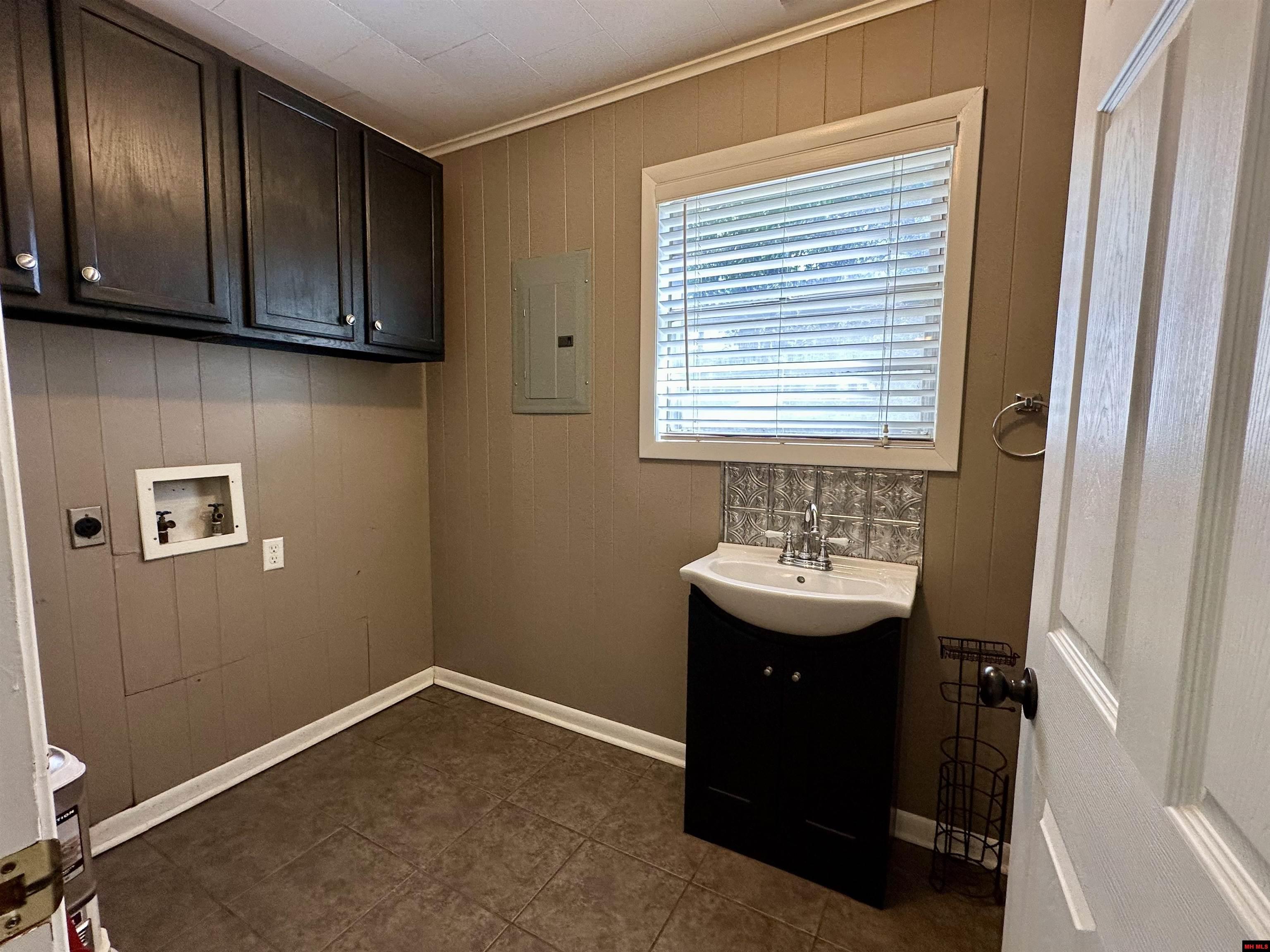 2169 SEAGRAVES ROAD Pocahontas, AR 72455