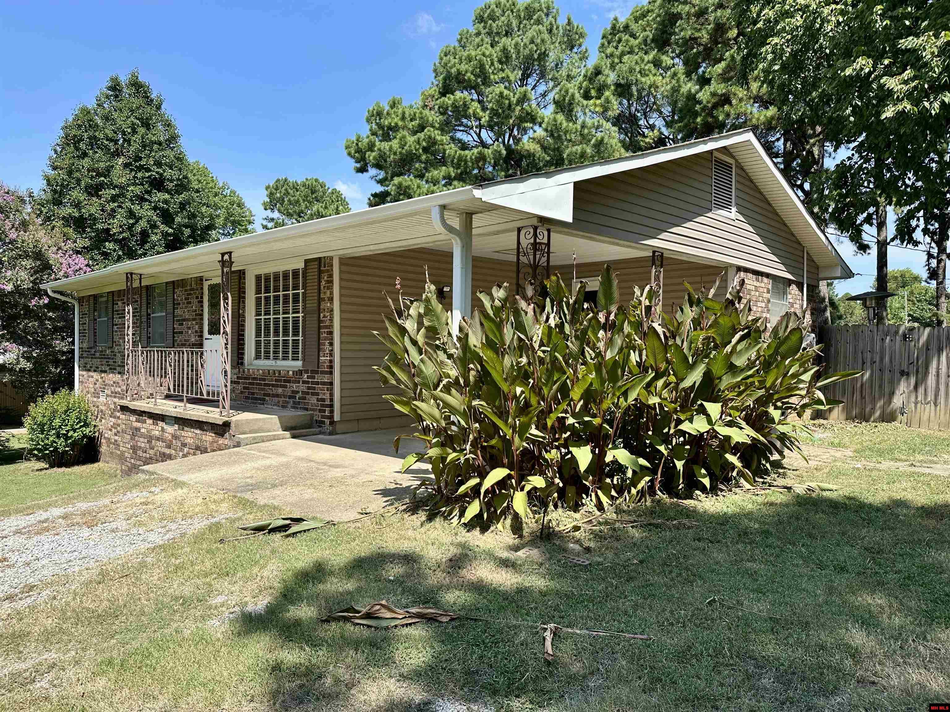 2169 SEAGRAVES ROAD Pocahontas, AR 72455