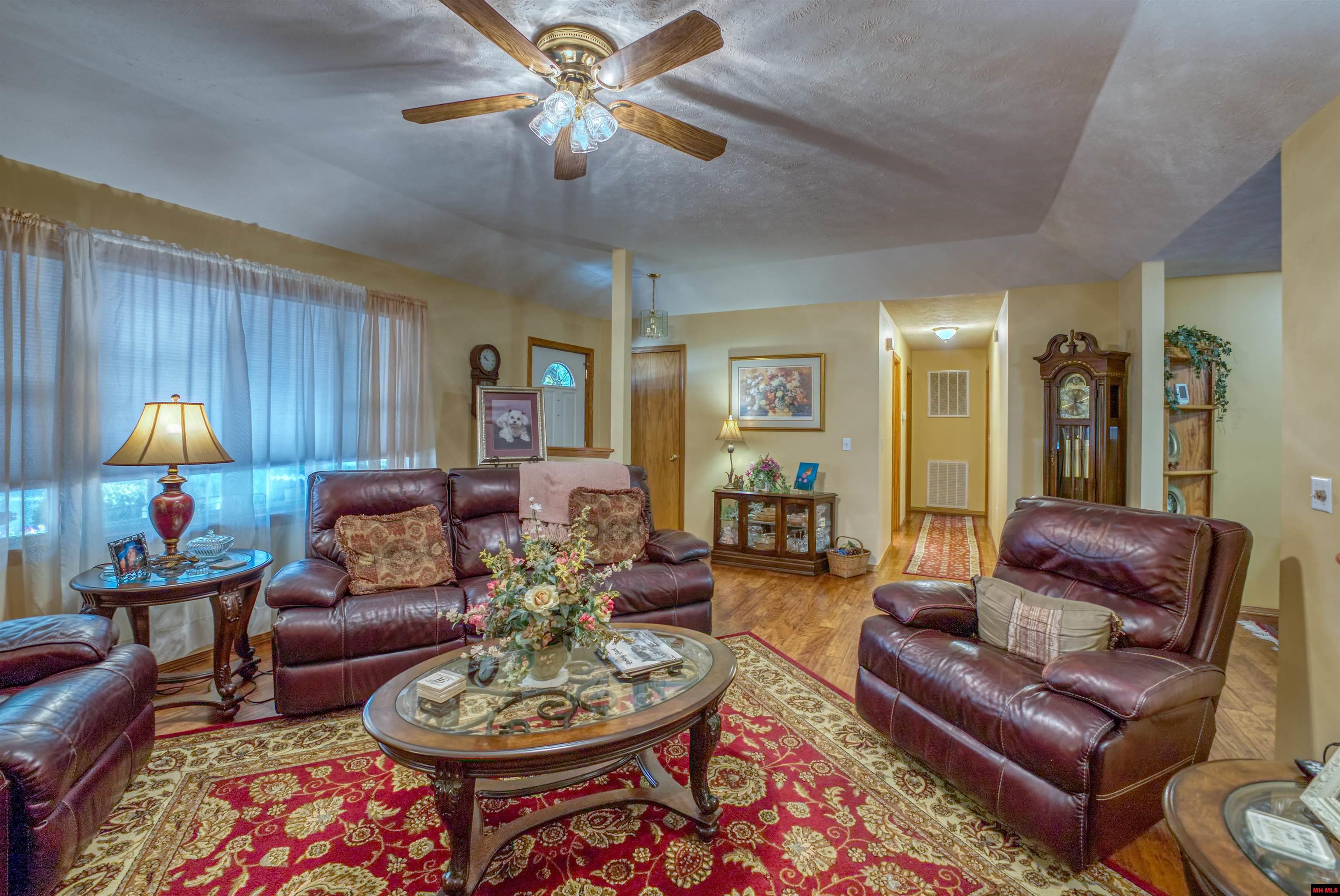 654 MALLARD POINT ROAD Mountain Home, AR