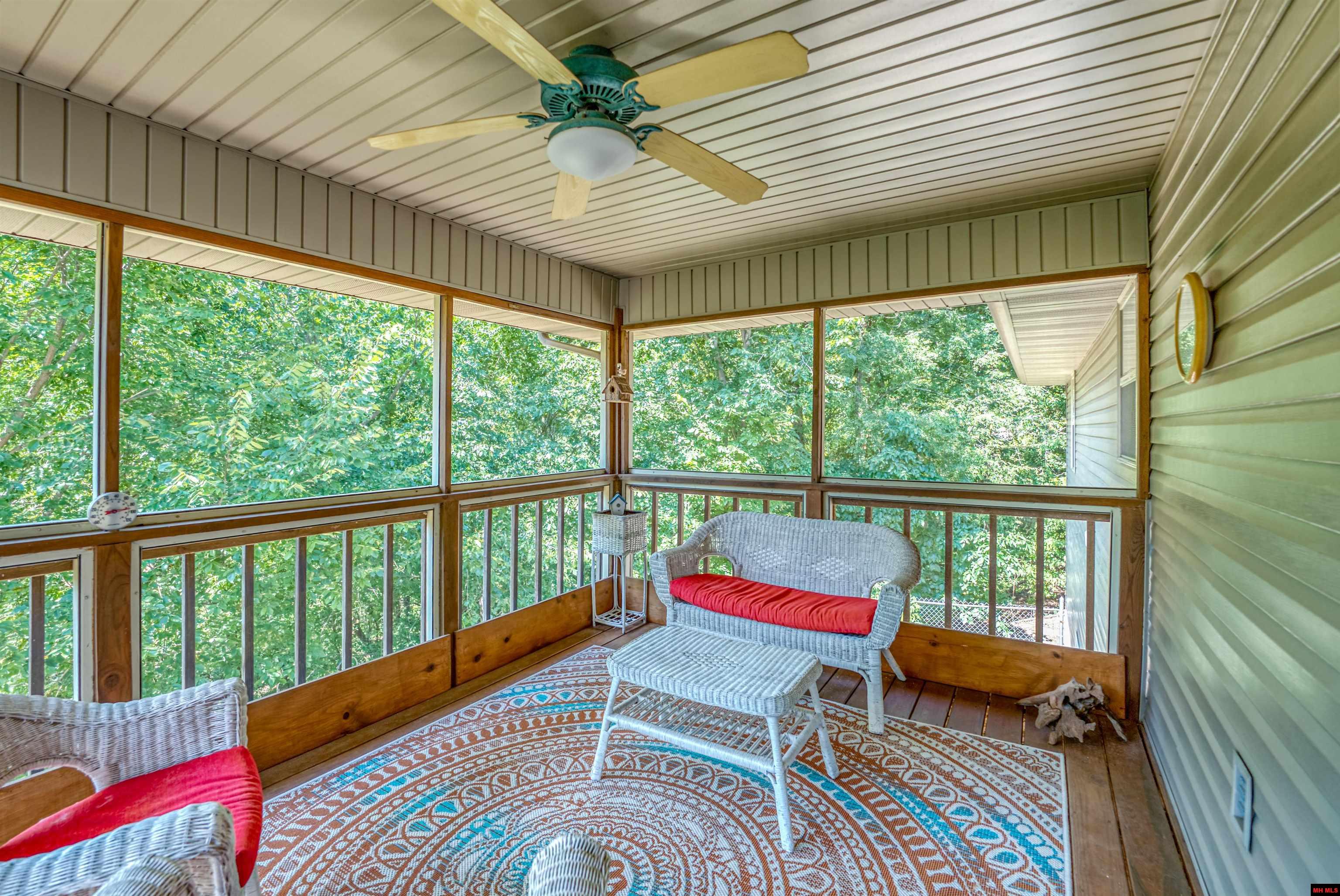 654 MALLARD POINT ROAD Mountain Home, AR