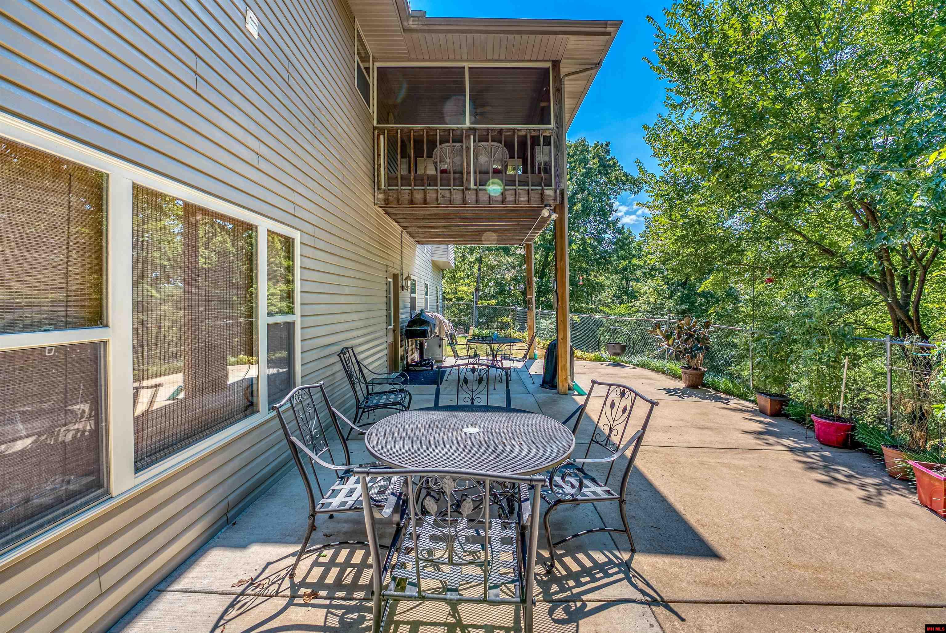 654 MALLARD POINT ROAD Mountain Home, AR