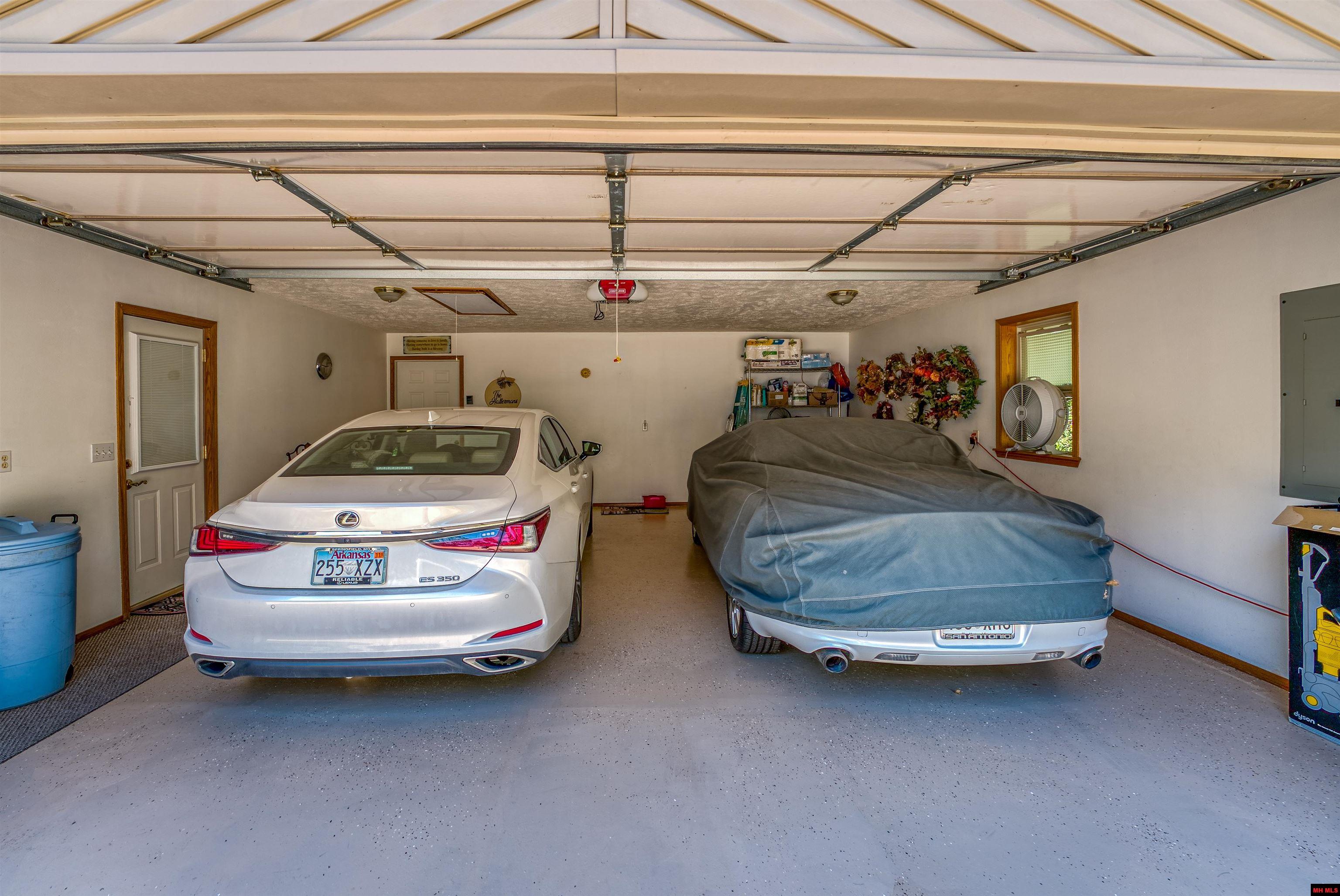 654 MALLARD POINT ROAD Mountain Home, AR