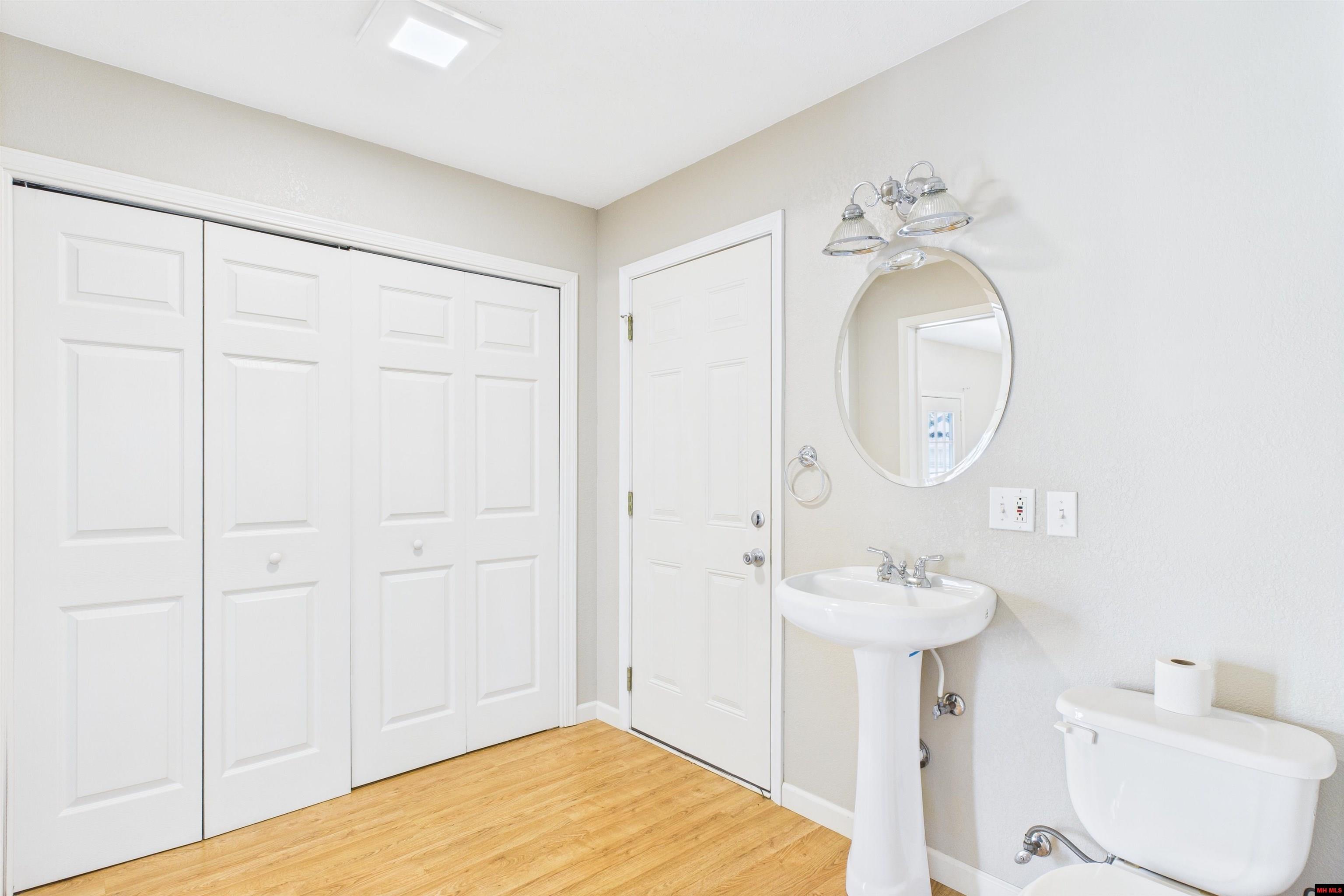 629 N COLLEGE STREET Mountain Home, AR 72653