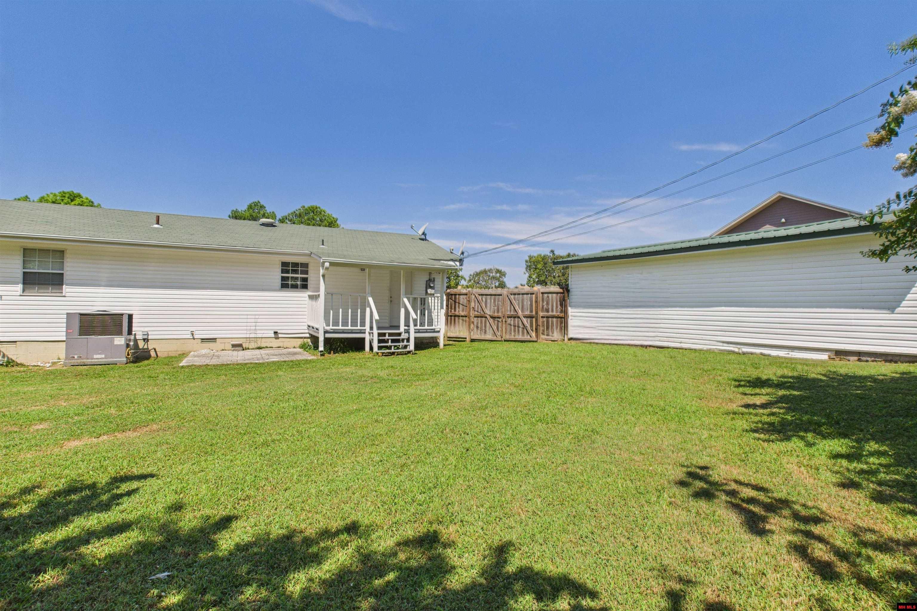 629 N COLLEGE STREET Mountain Home, AR 72653
