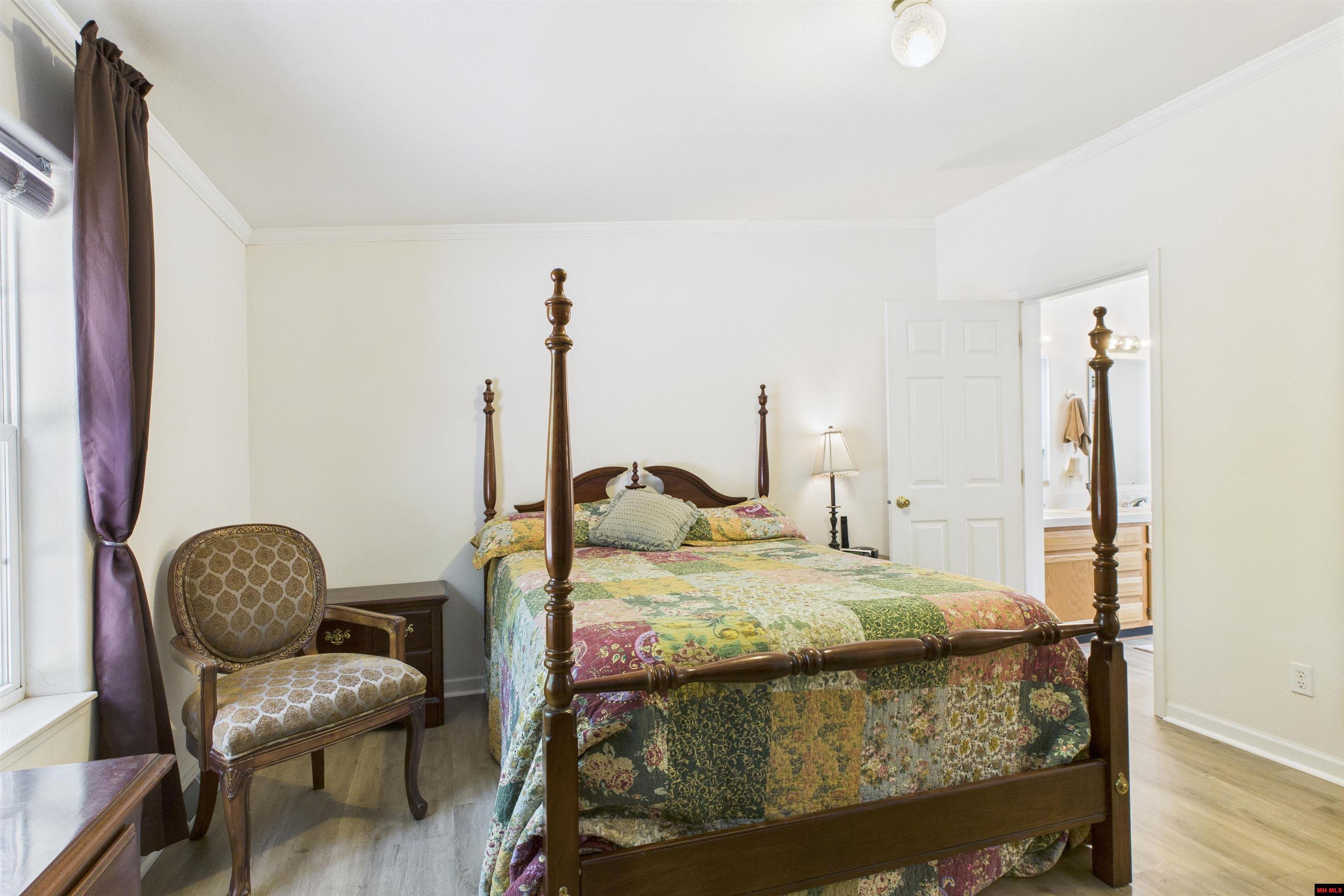 1252 CR 30 Mountain Home, AR 72653