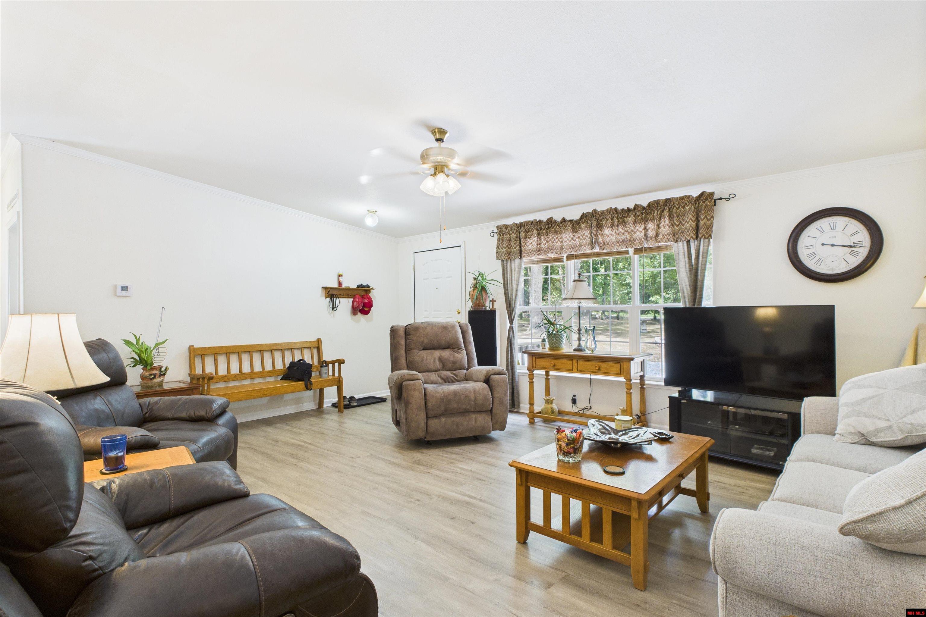 1252 CR 30 Mountain Home, AR 72653