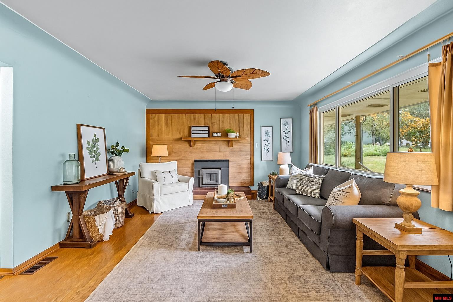 225 CR 419 Mountain Home, AR