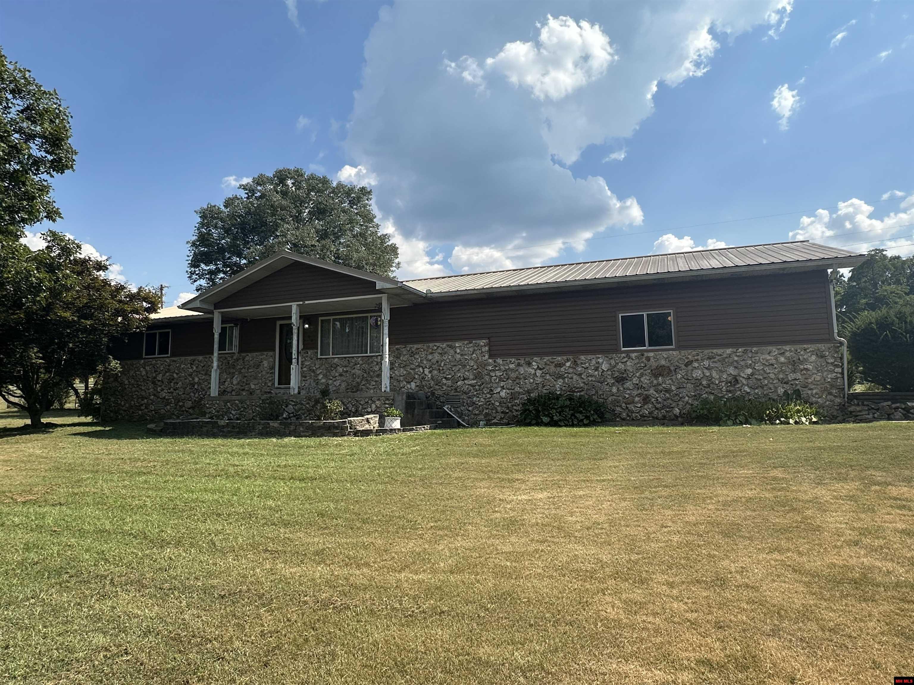 100 DEB-MAR WOODS TERRACE Mountain Home, AR 72653