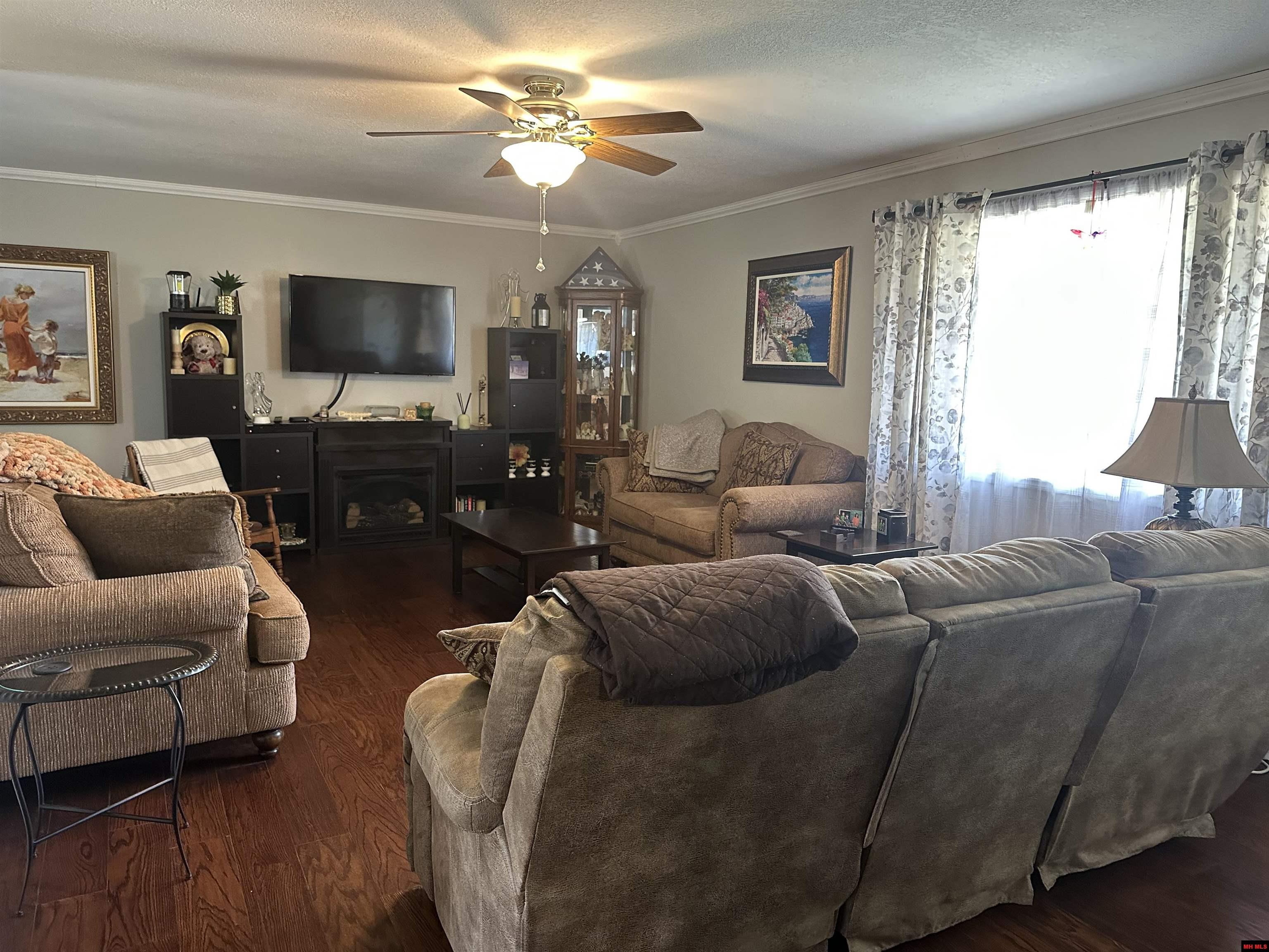 100 DEB-MAR WOODS TERRACE Mountain Home, AR 72653