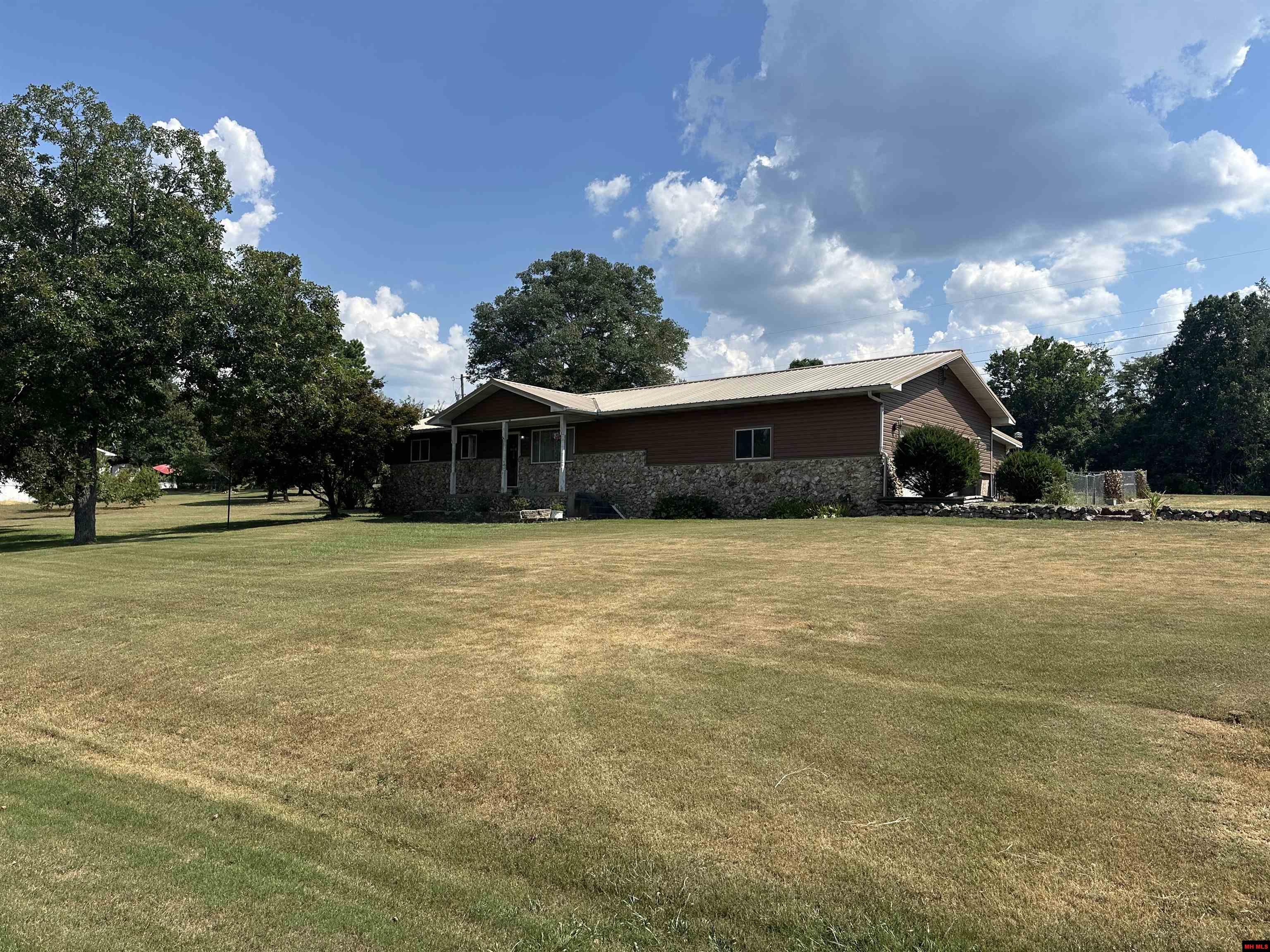 100 DEB-MAR WOODS TERRACE Mountain Home, AR 72653